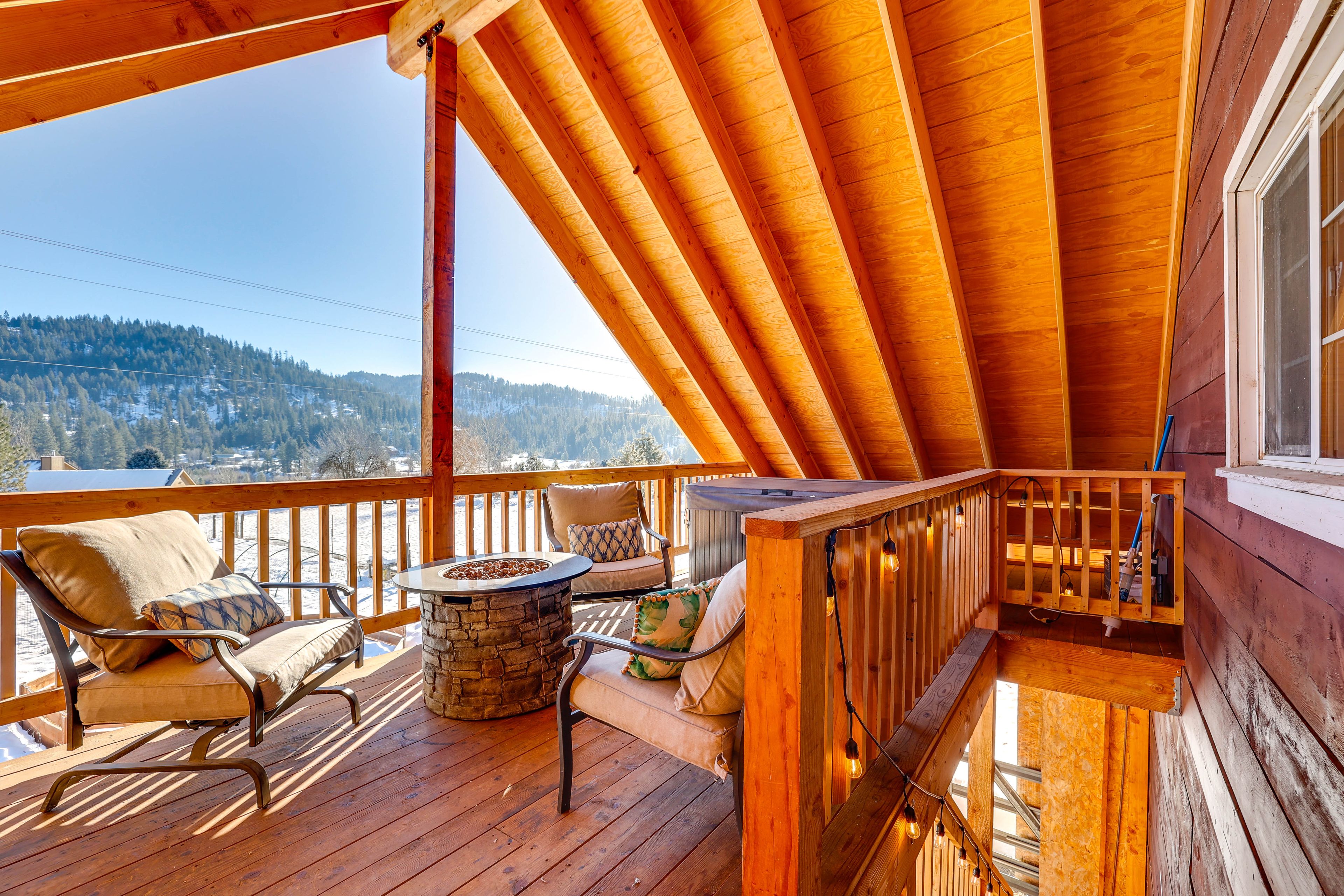 Garage Apartment Deck