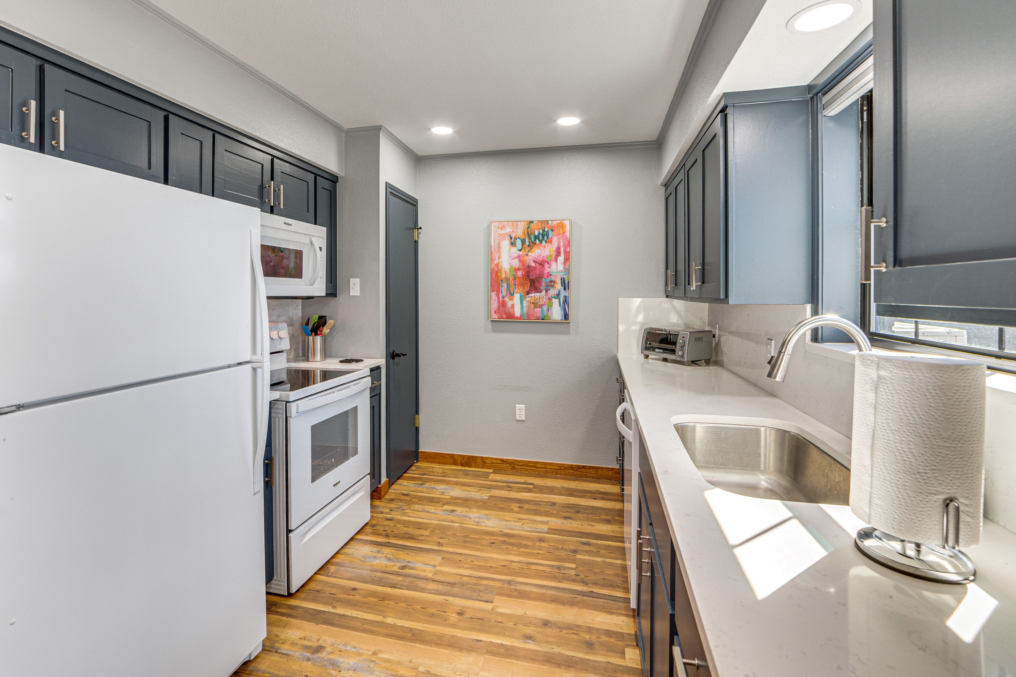 Kitchen | Dishwasher | 1st Floor