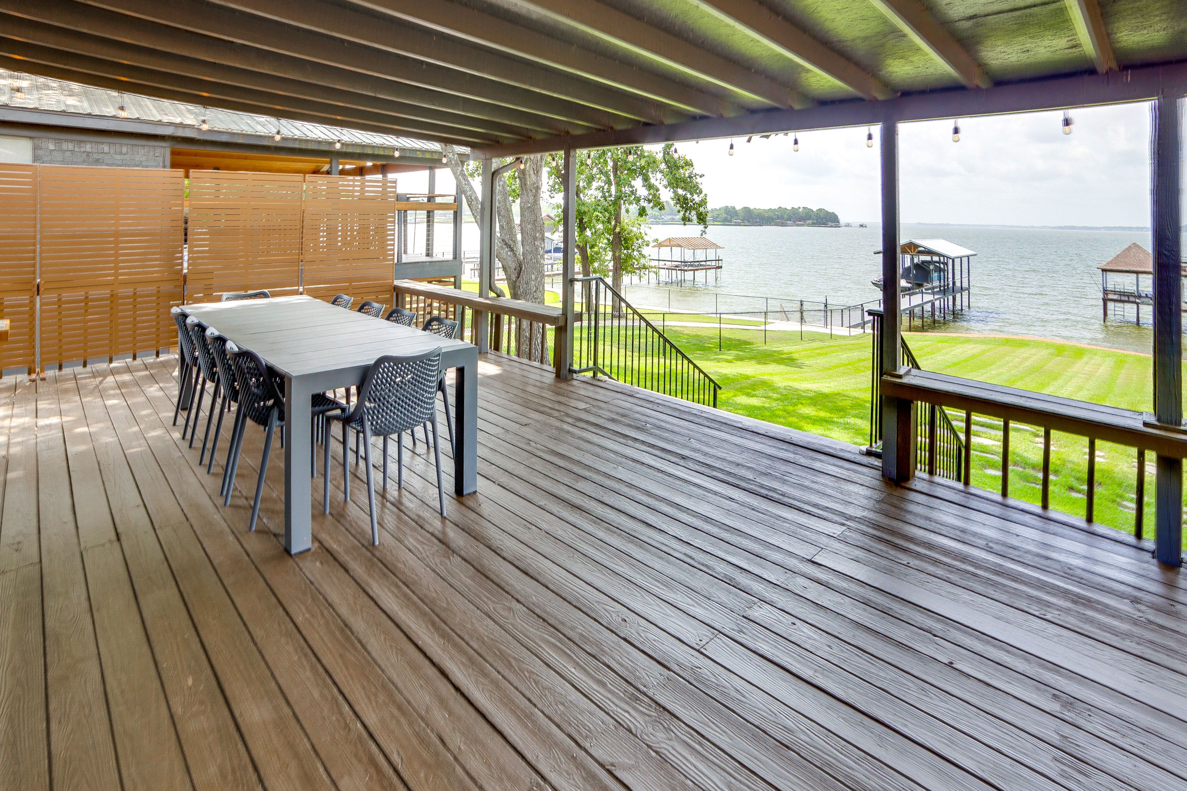 Outdoor Dining Area