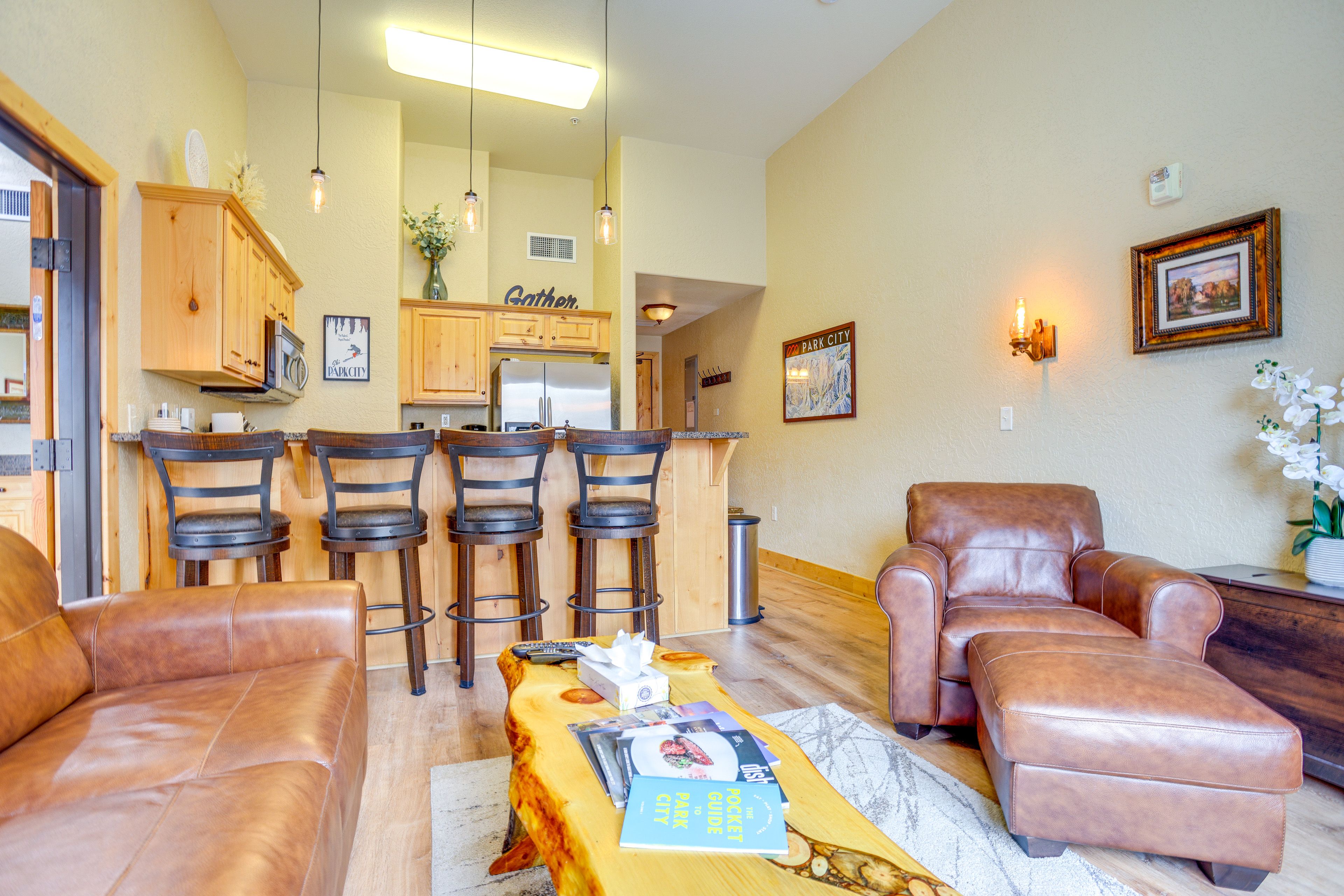 Living Room | Queen Sleeper Sofa