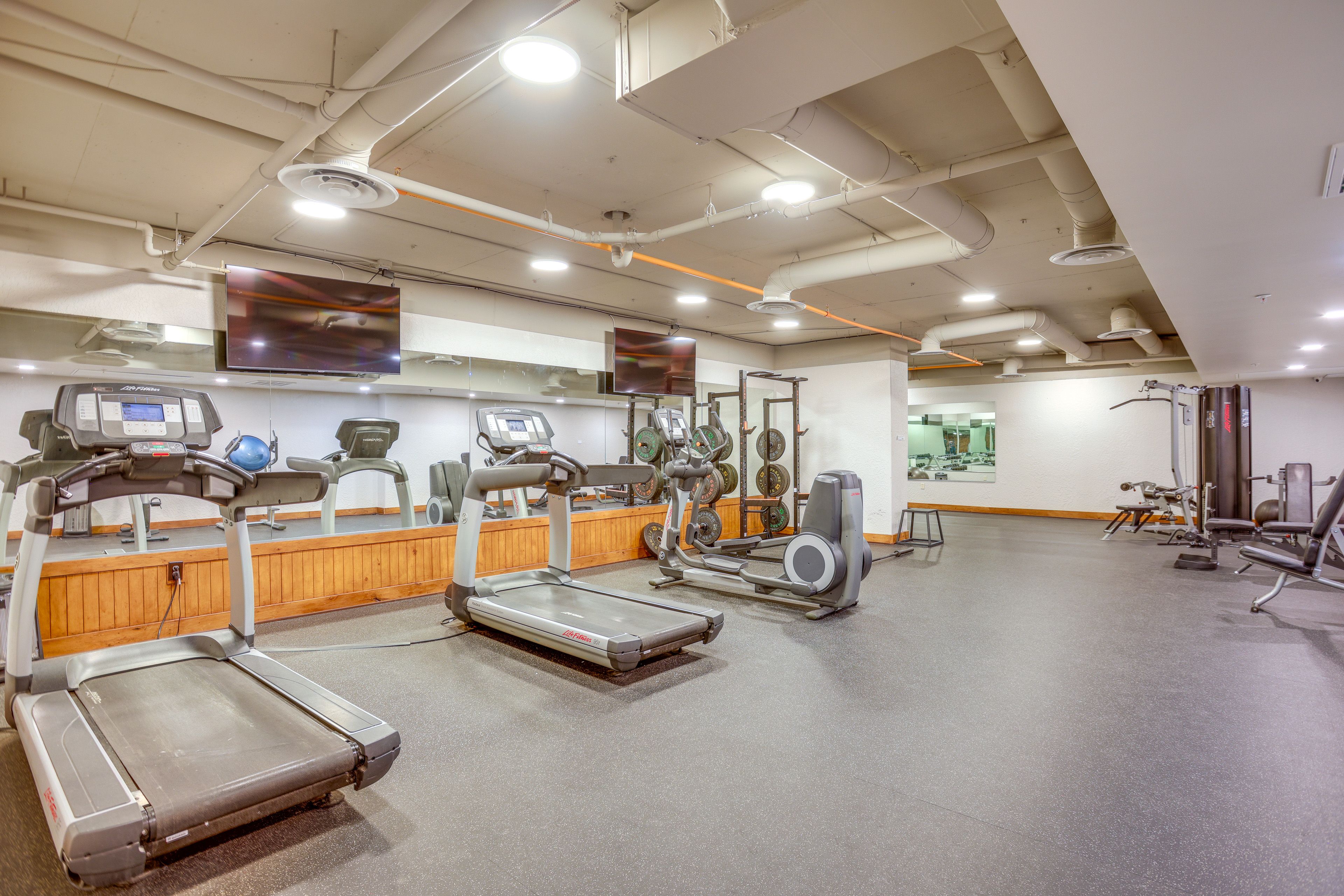 Silverado Lodge Amenities | Fitness Center