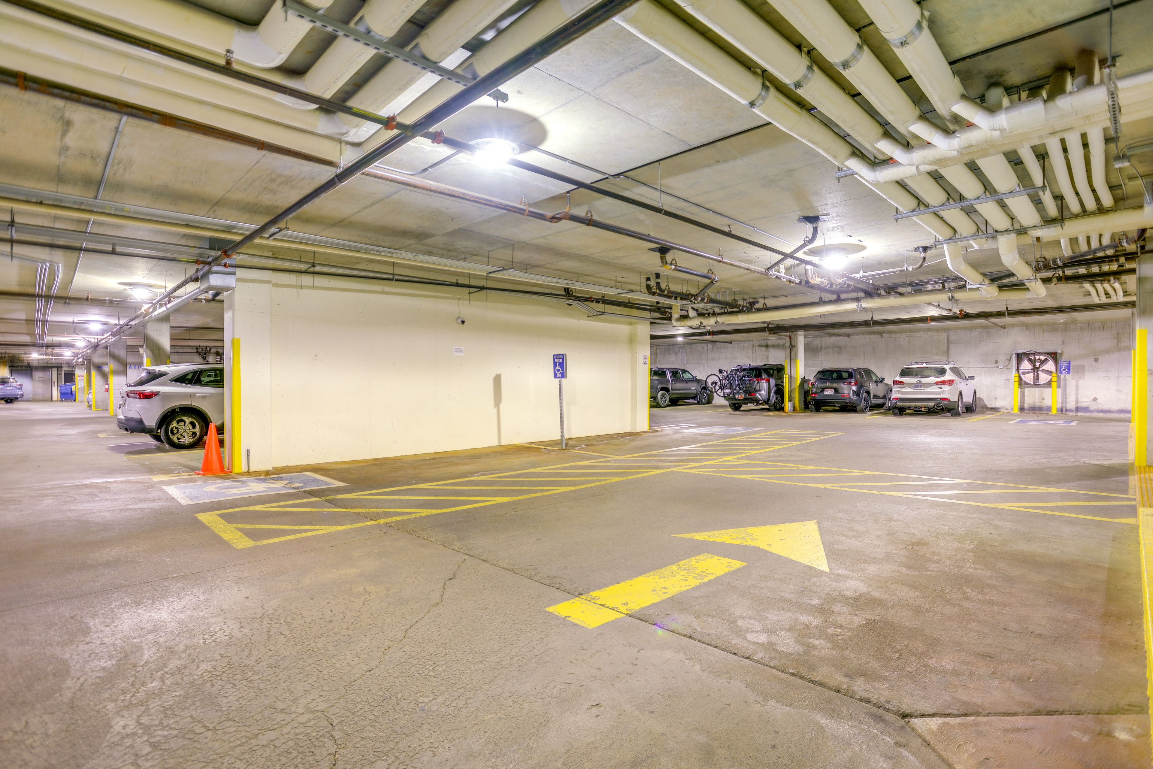 Community Parking Garage (1 Vehicle) | Overflow Parking