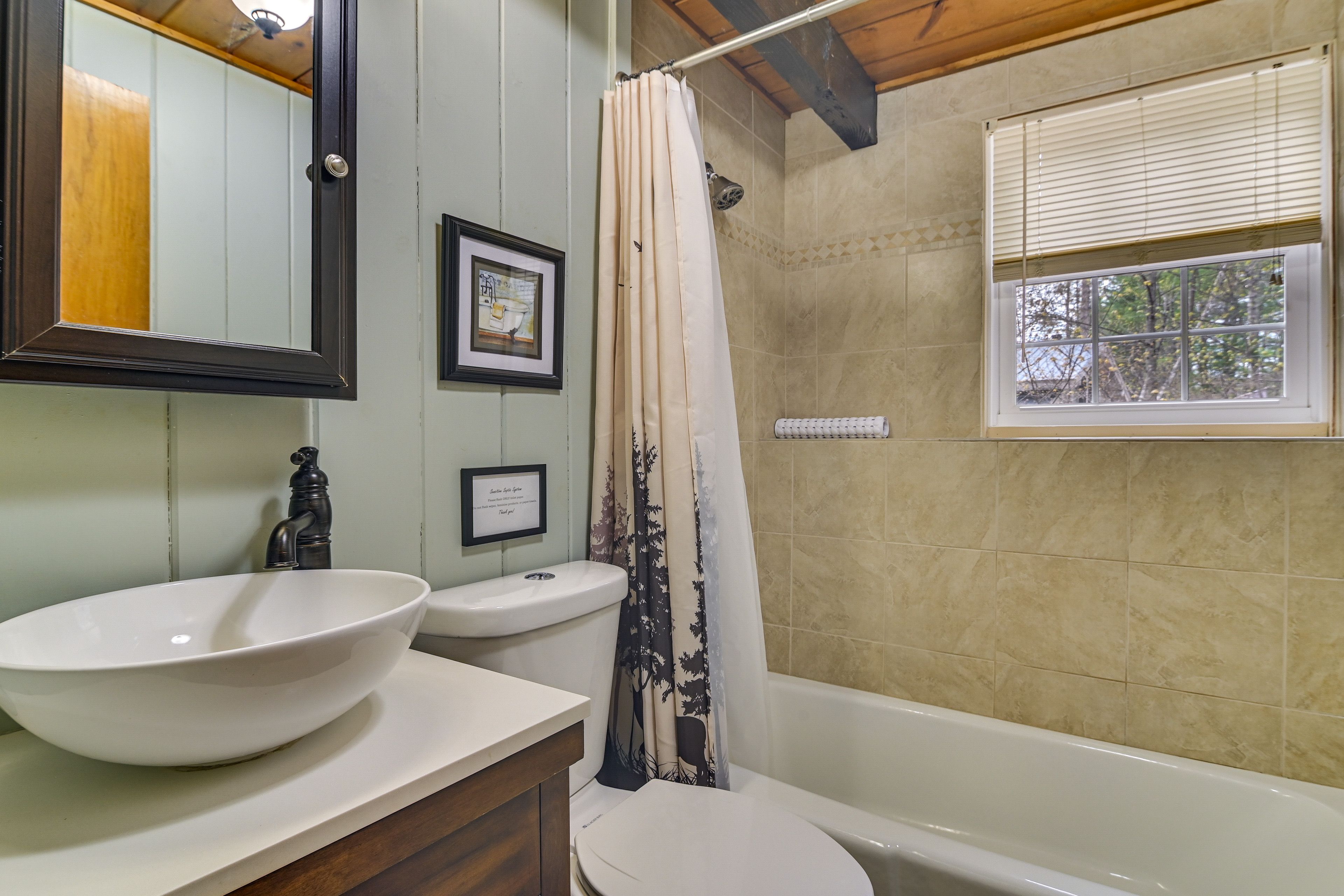 Bathroom | Lower Level