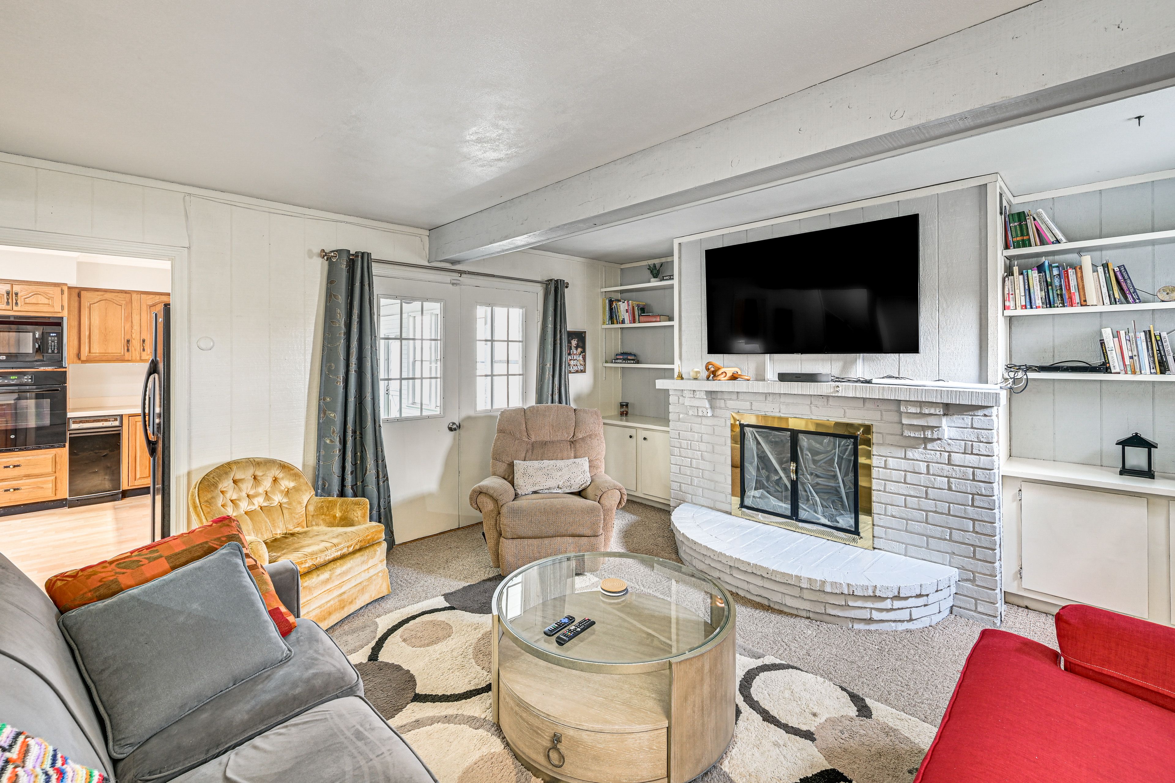 Living Room | 1st Floor