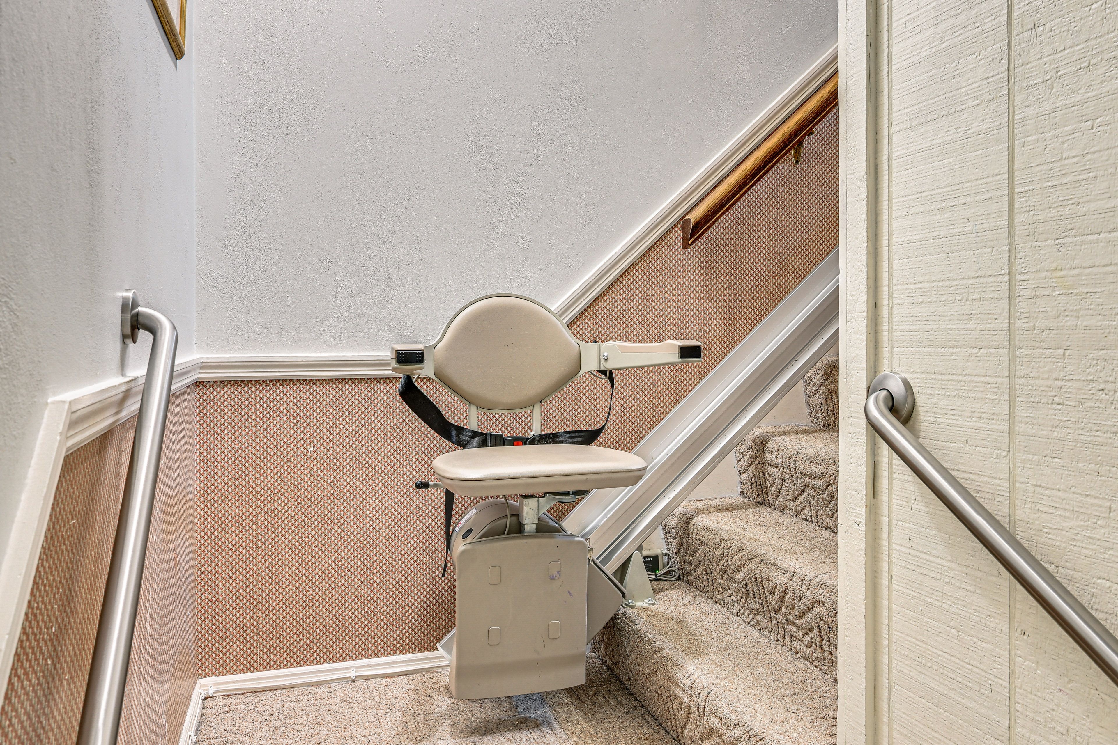 Stair Lift to 2nd Floor