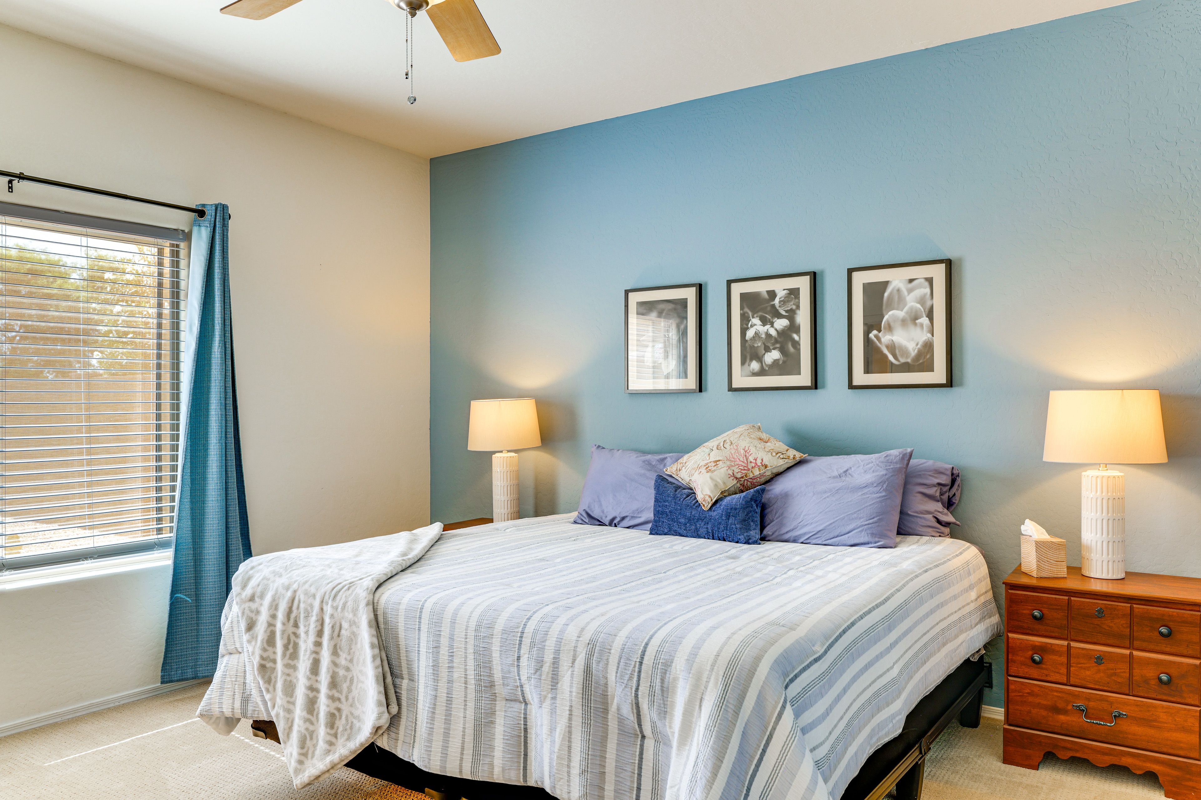 Bedroom 1 | King Bed