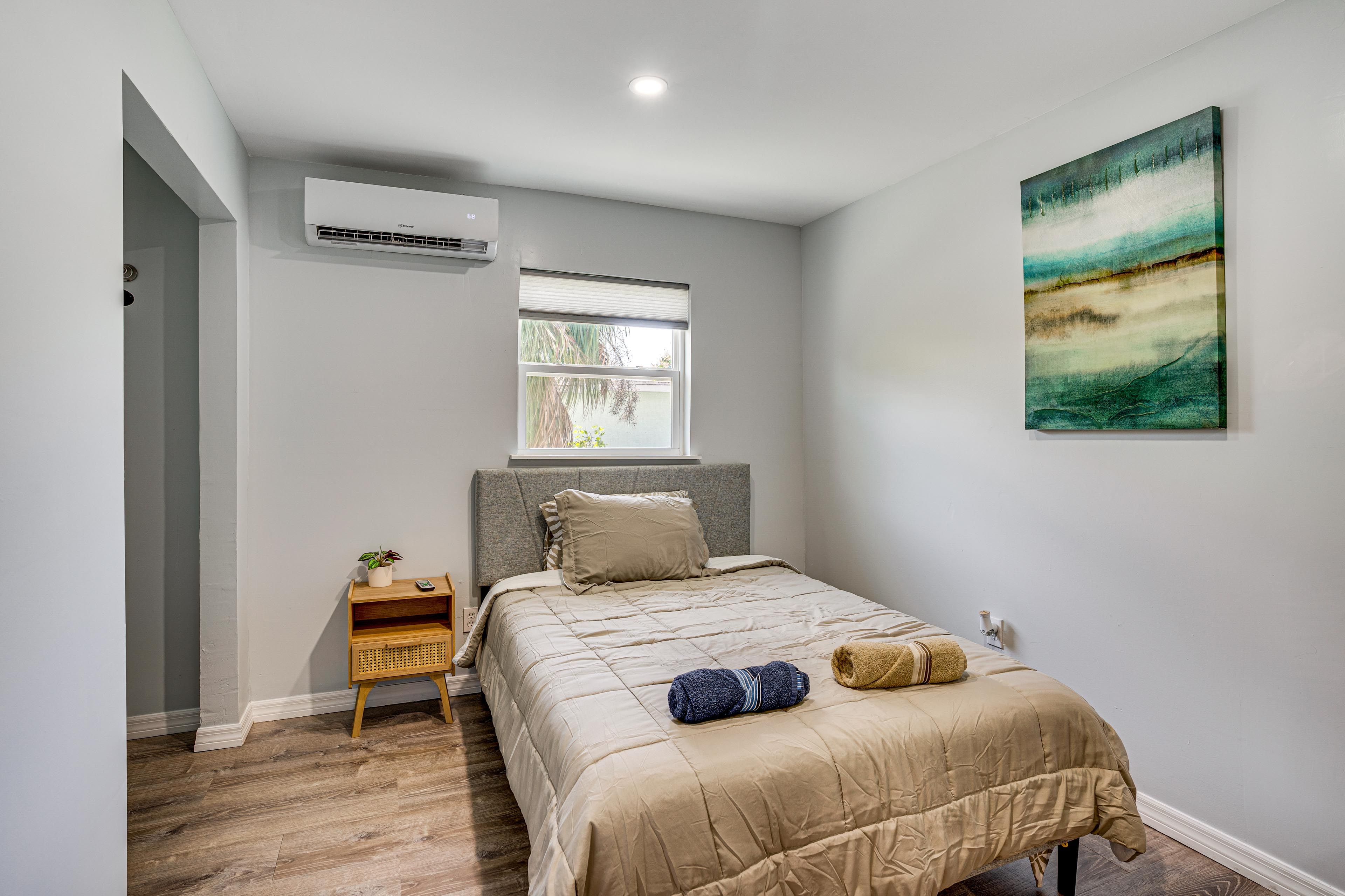 Bedroom 2 | Full Bed