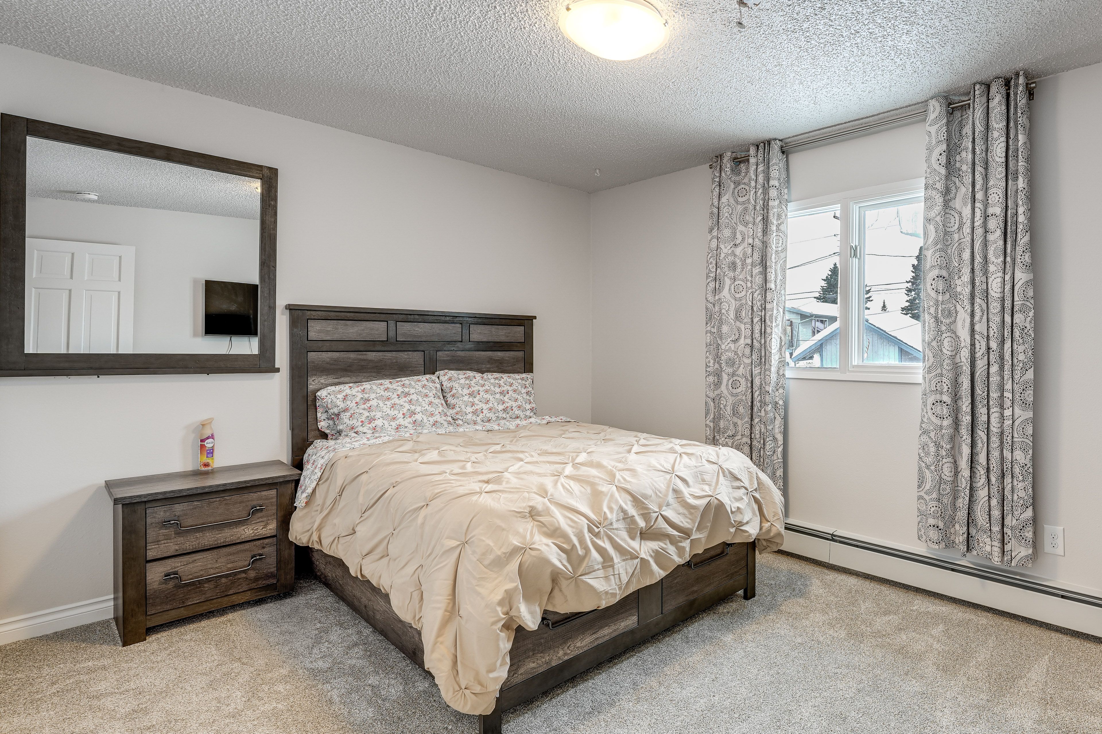 Bedroom 5 | Full Bed