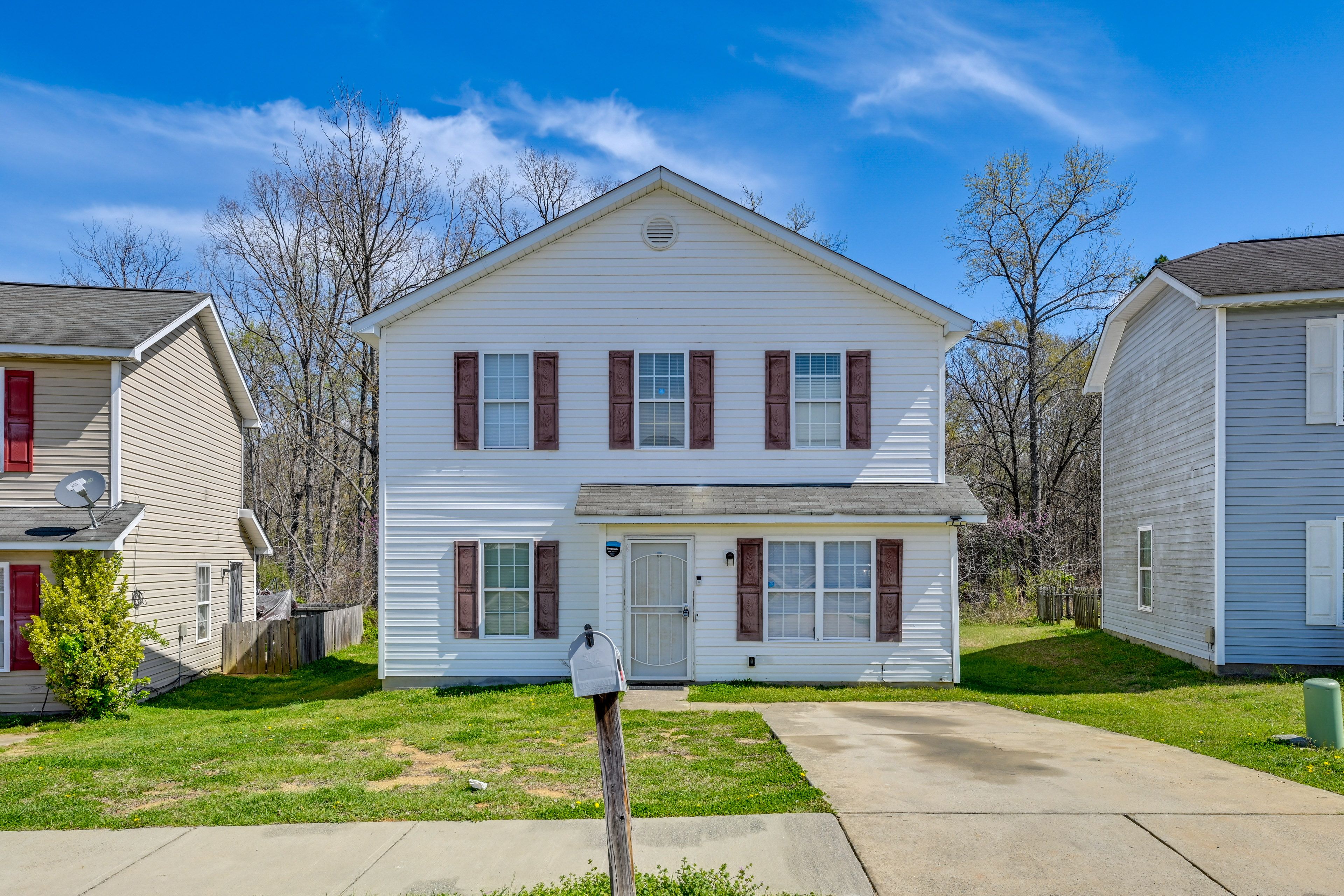 Parking | Driveway (1 Vehicle)