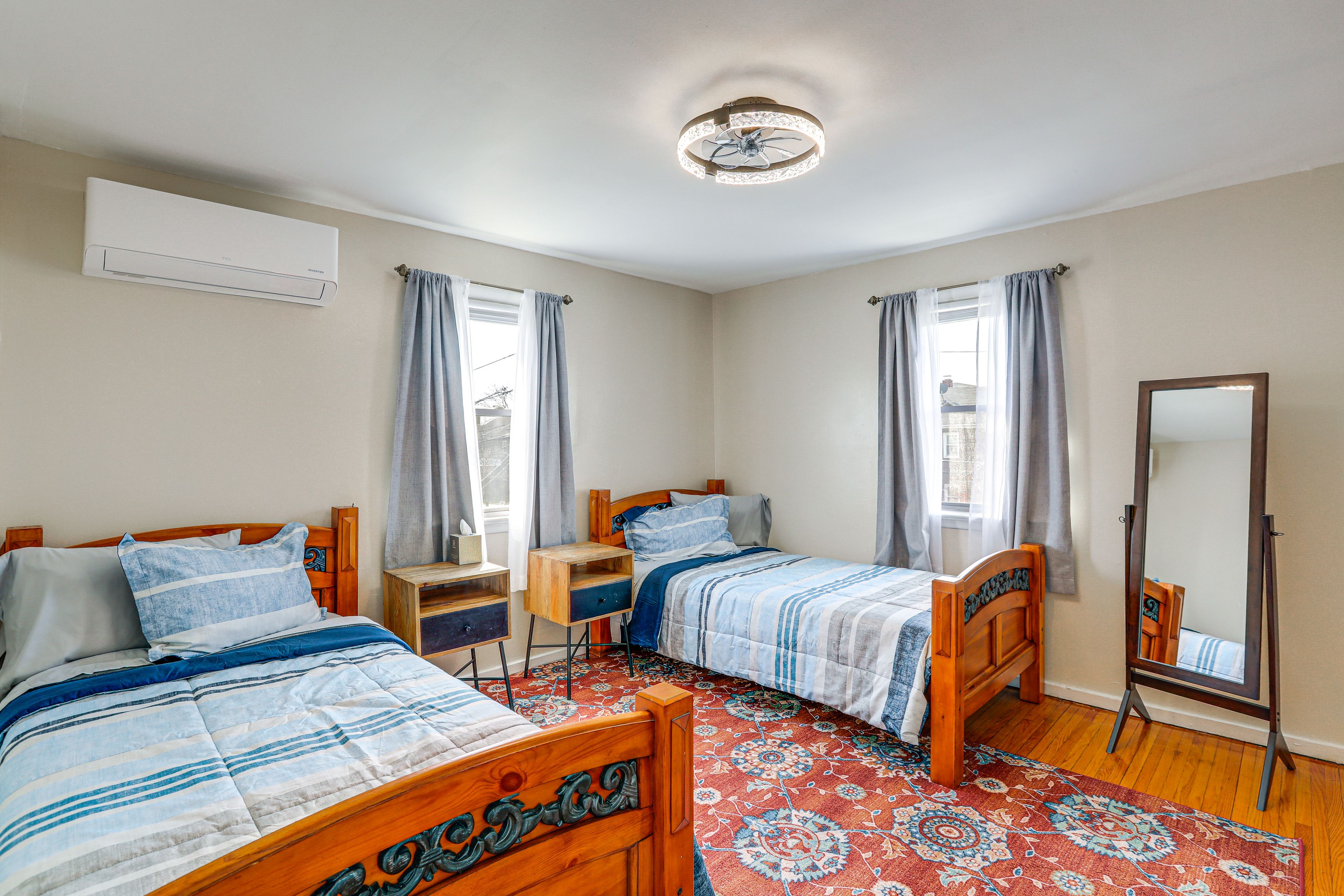 Bedroom 2 | 2nd Floor | 2 Twin Beds