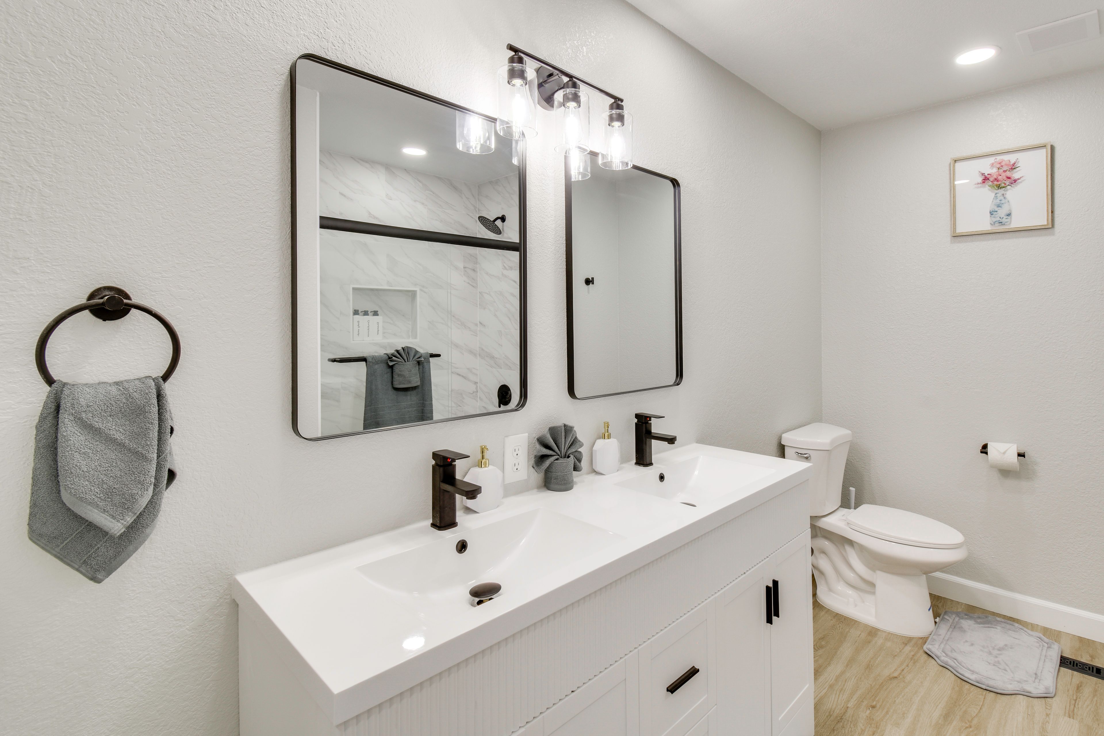Bathroom | Shower/Bathtub