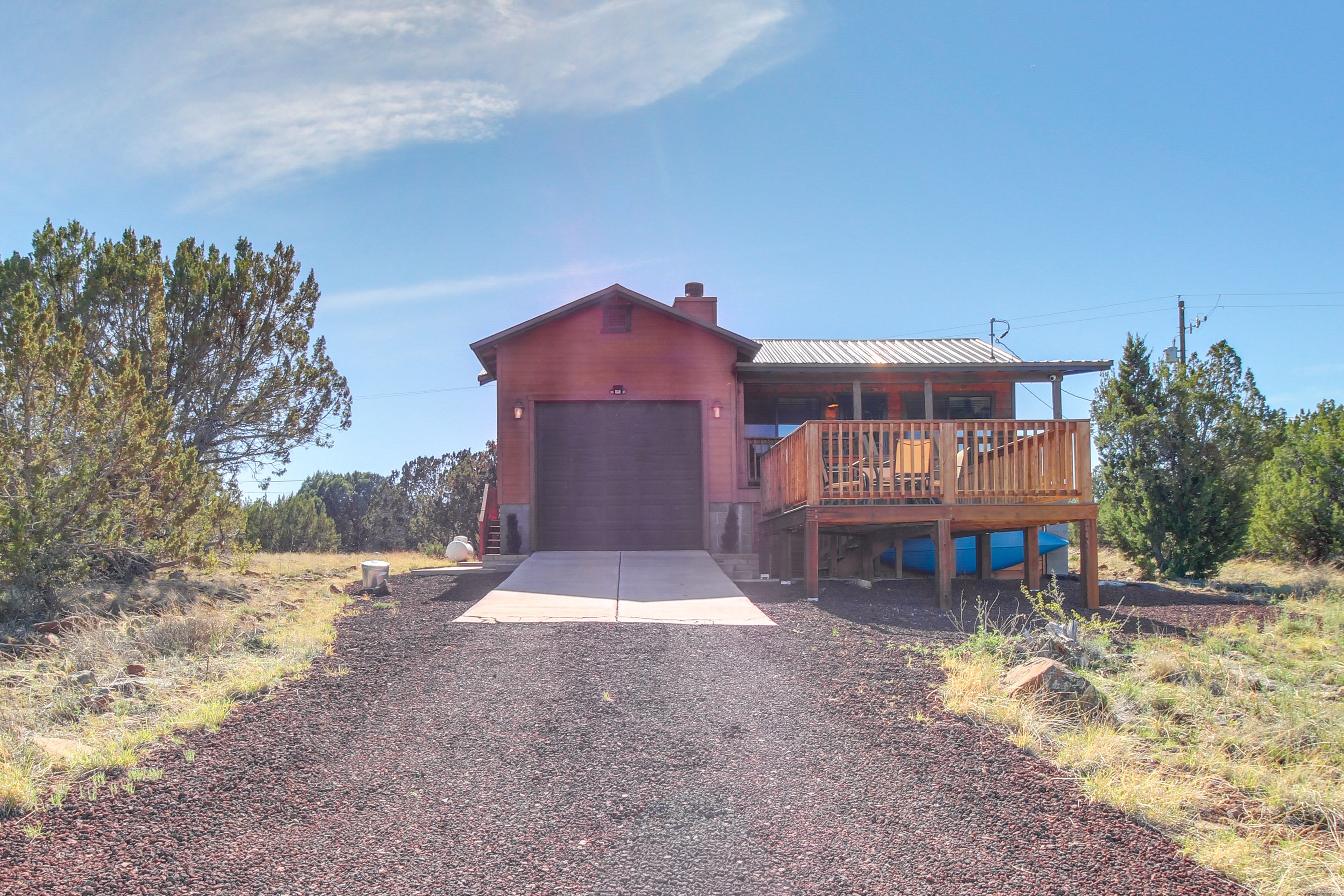 Parking | Garage (1 Vehicle or Boat) | Driveway (2 Vehicles)