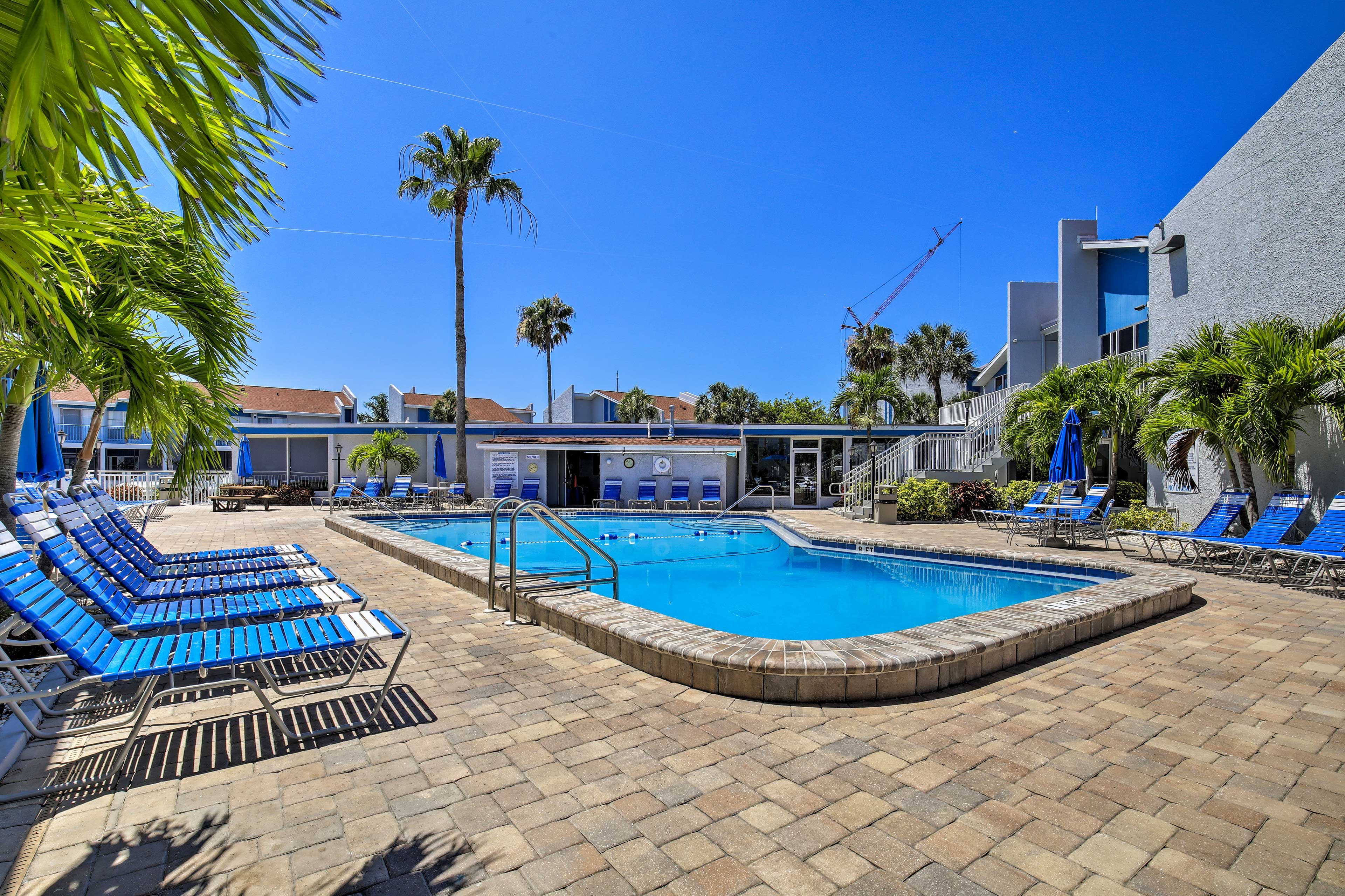 Madeira Beach Yacht Club | Community Amenities