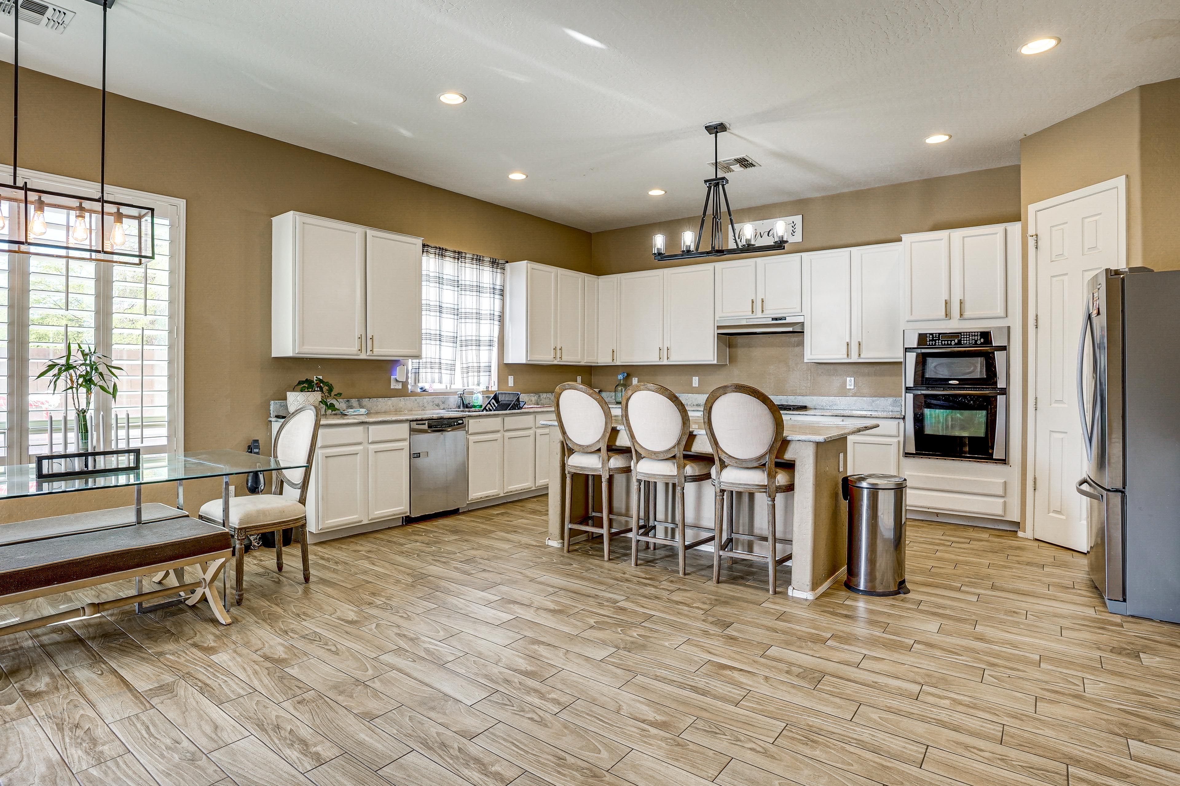 Kitchen & Dining Area | 1st Floor