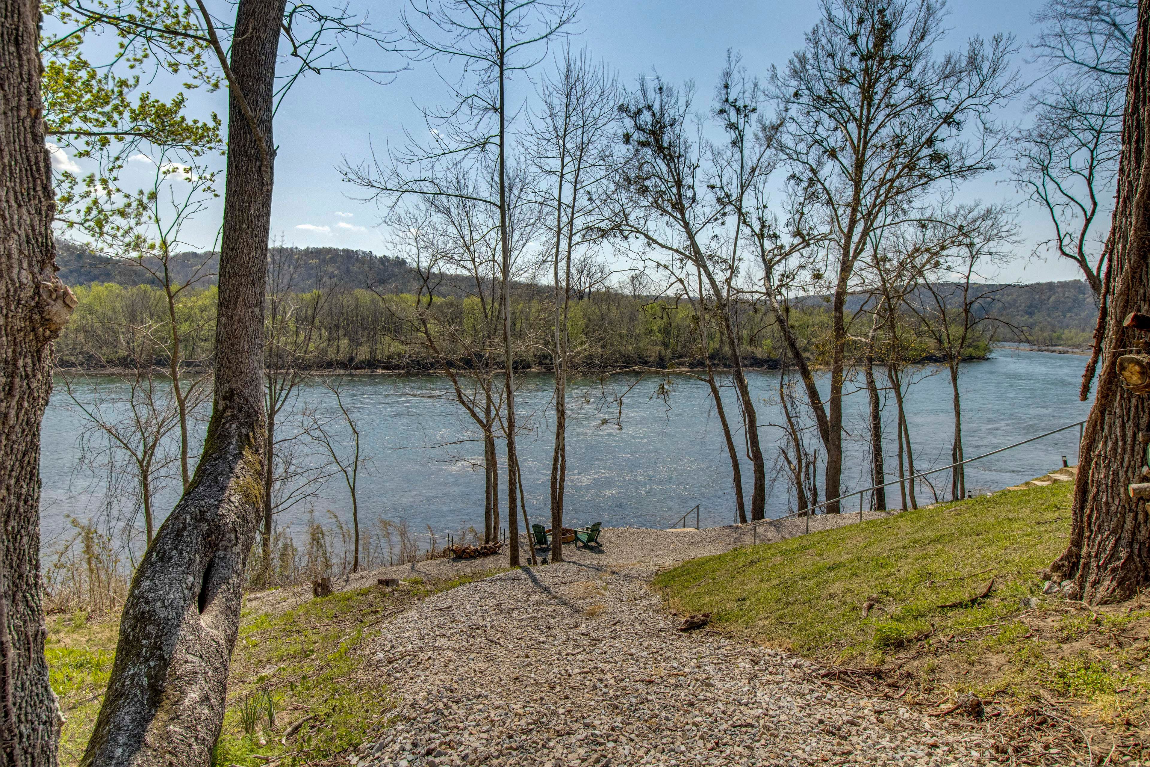 River Access | Stairs or Path | Riverfront Fire Pit