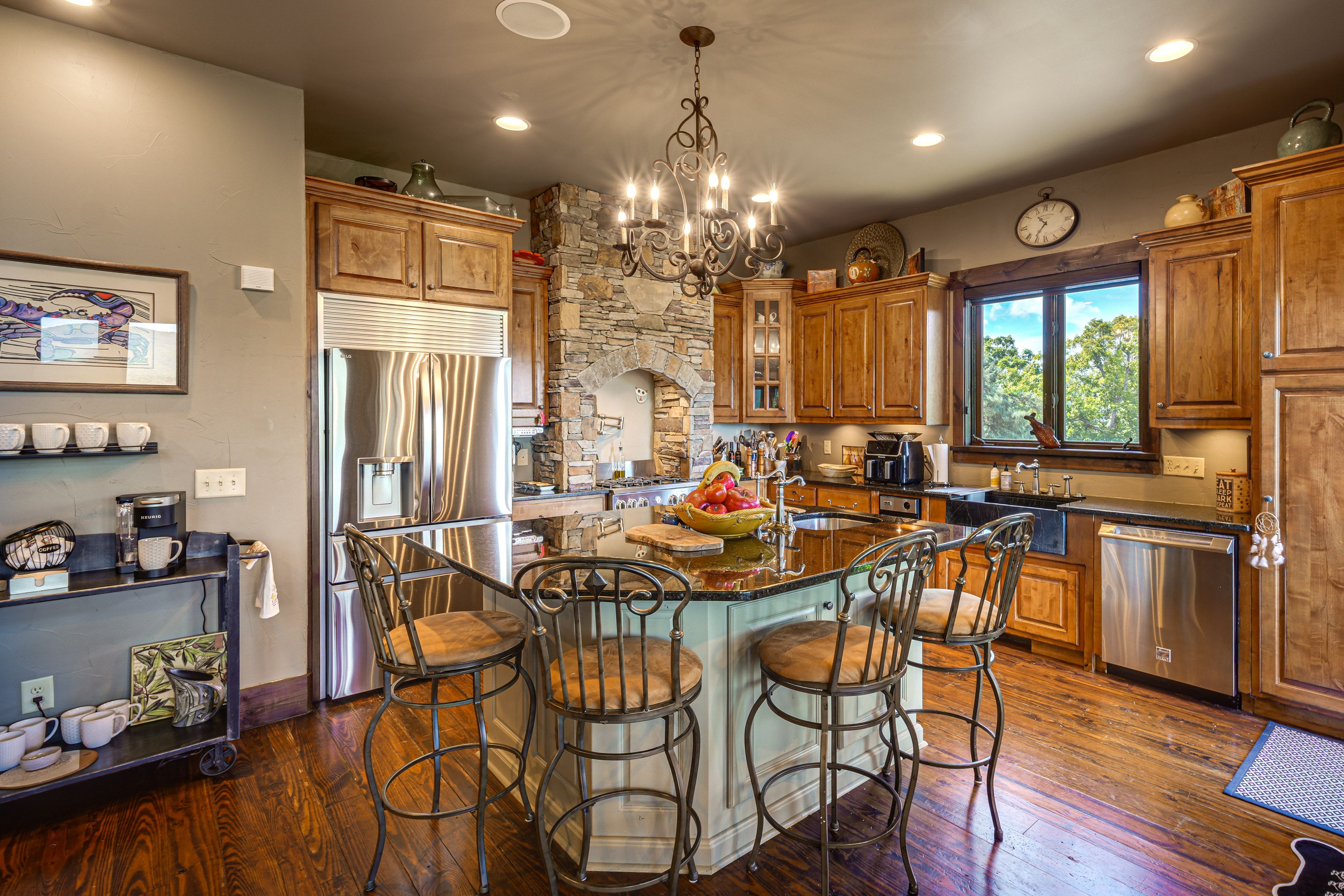 Kitchen | 1st Floor