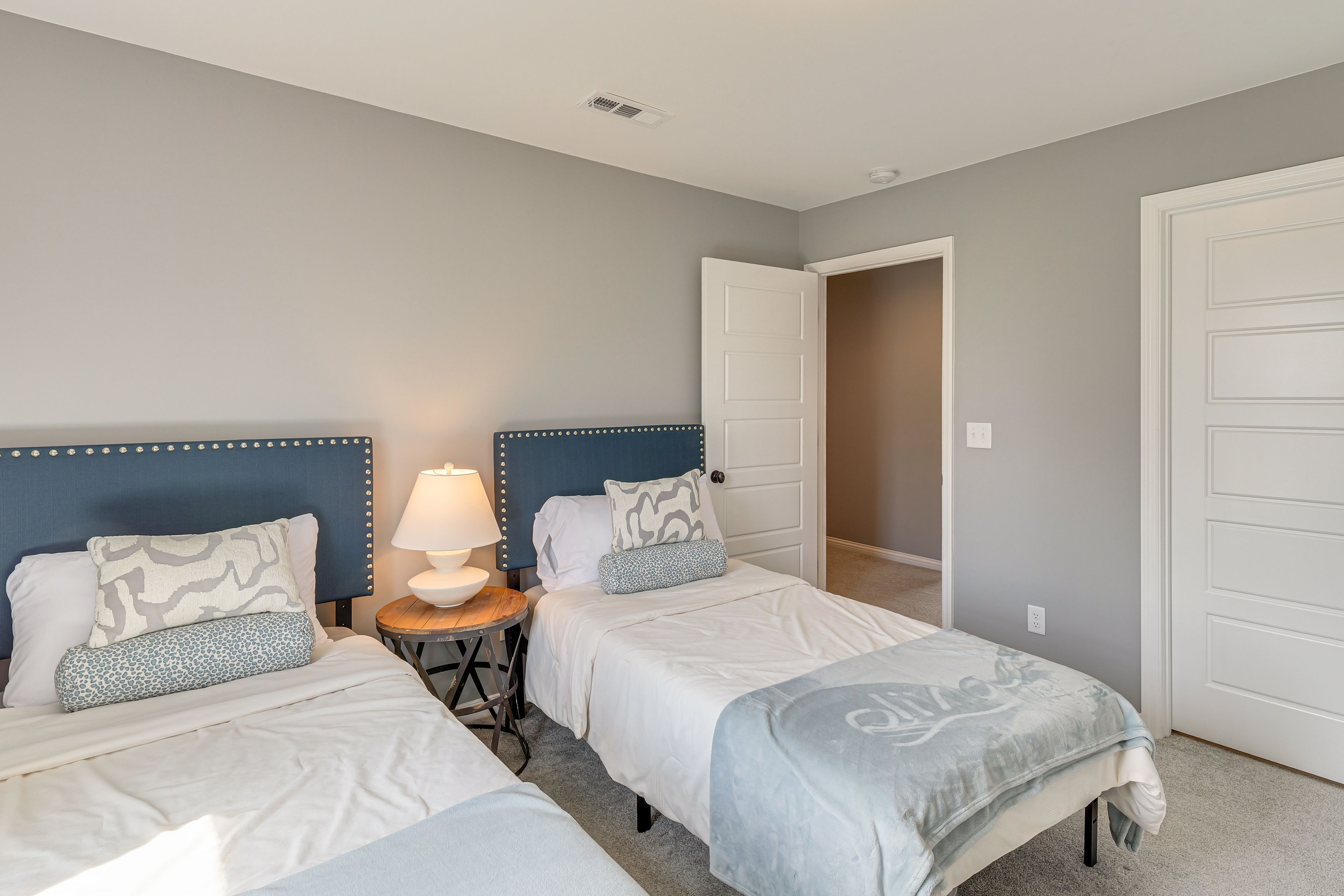 Bedroom 4 | 2 Twin Beds | 2nd Floor