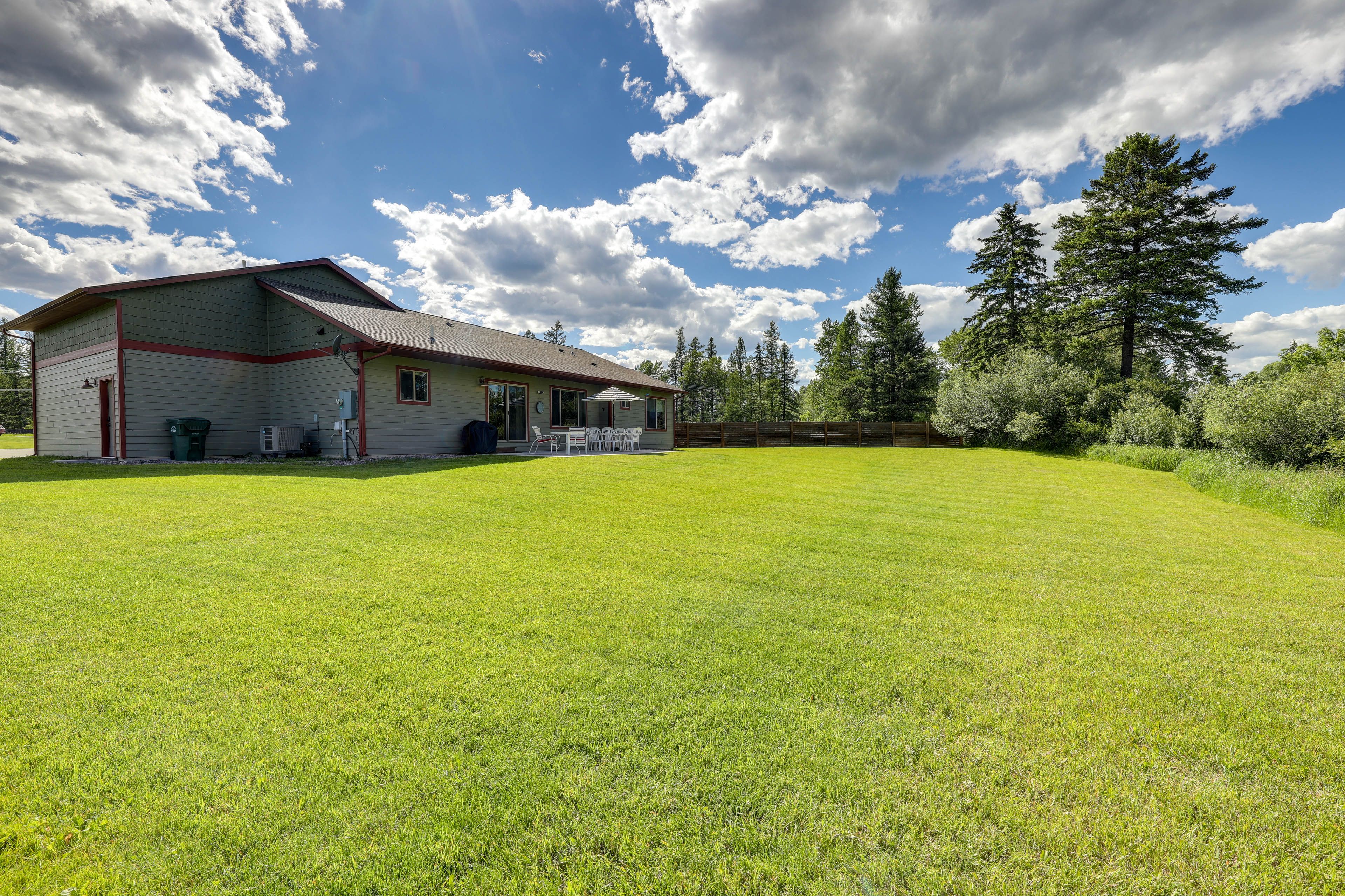 Spacious Yard | Furnished Patio | Mountain Views