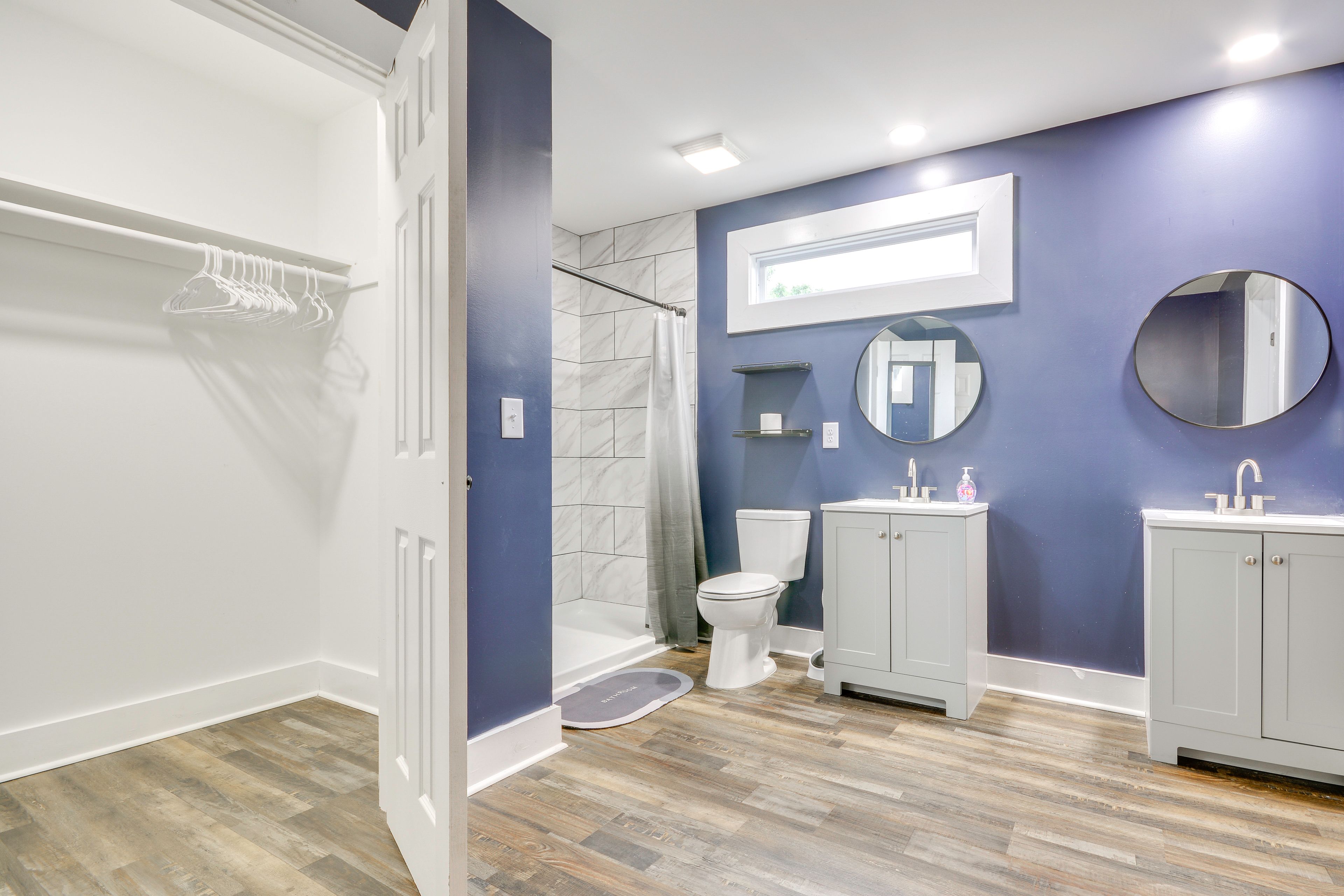 Full Bathroom | 2nd Floor