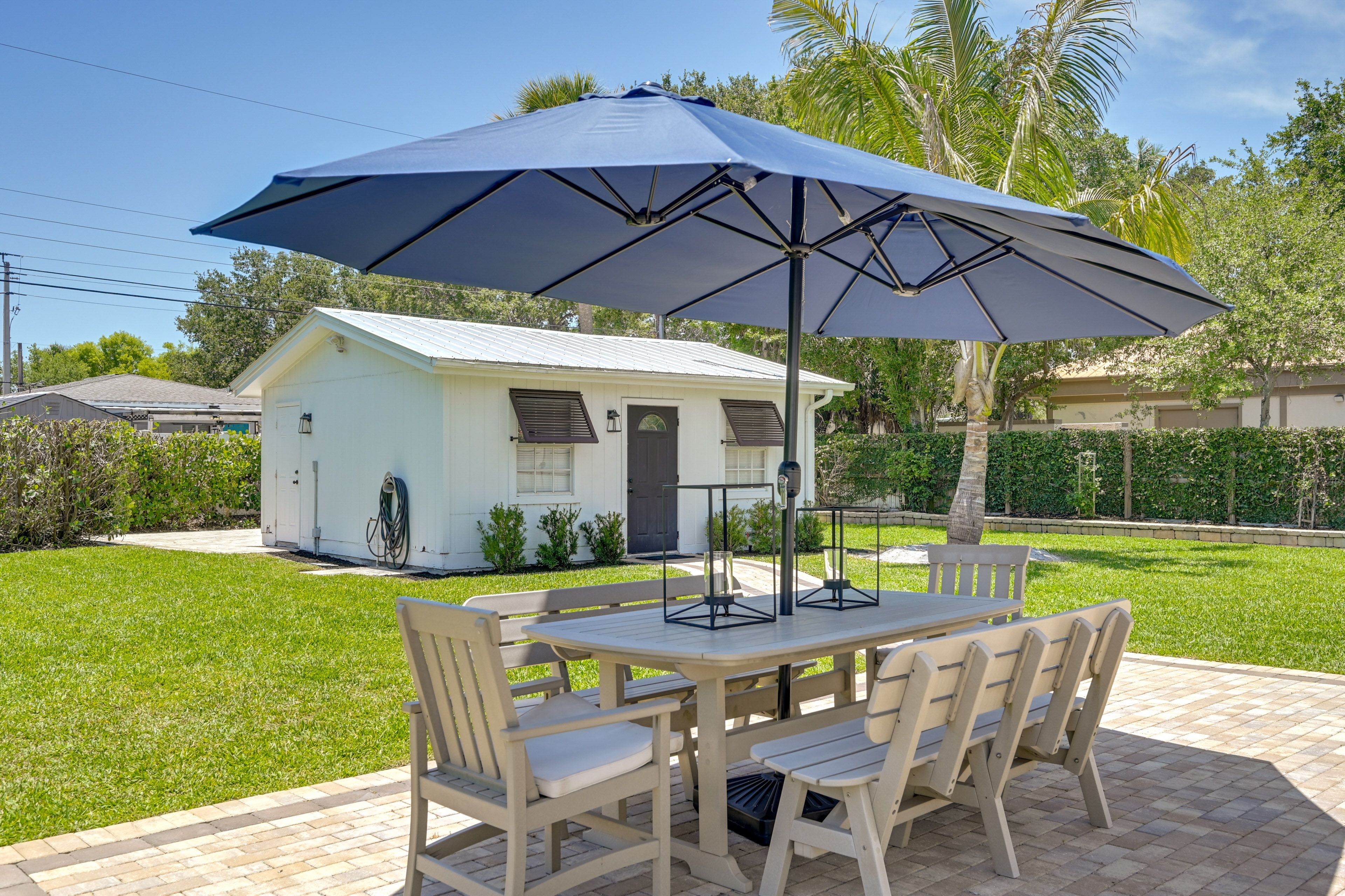 Furnished Patio
