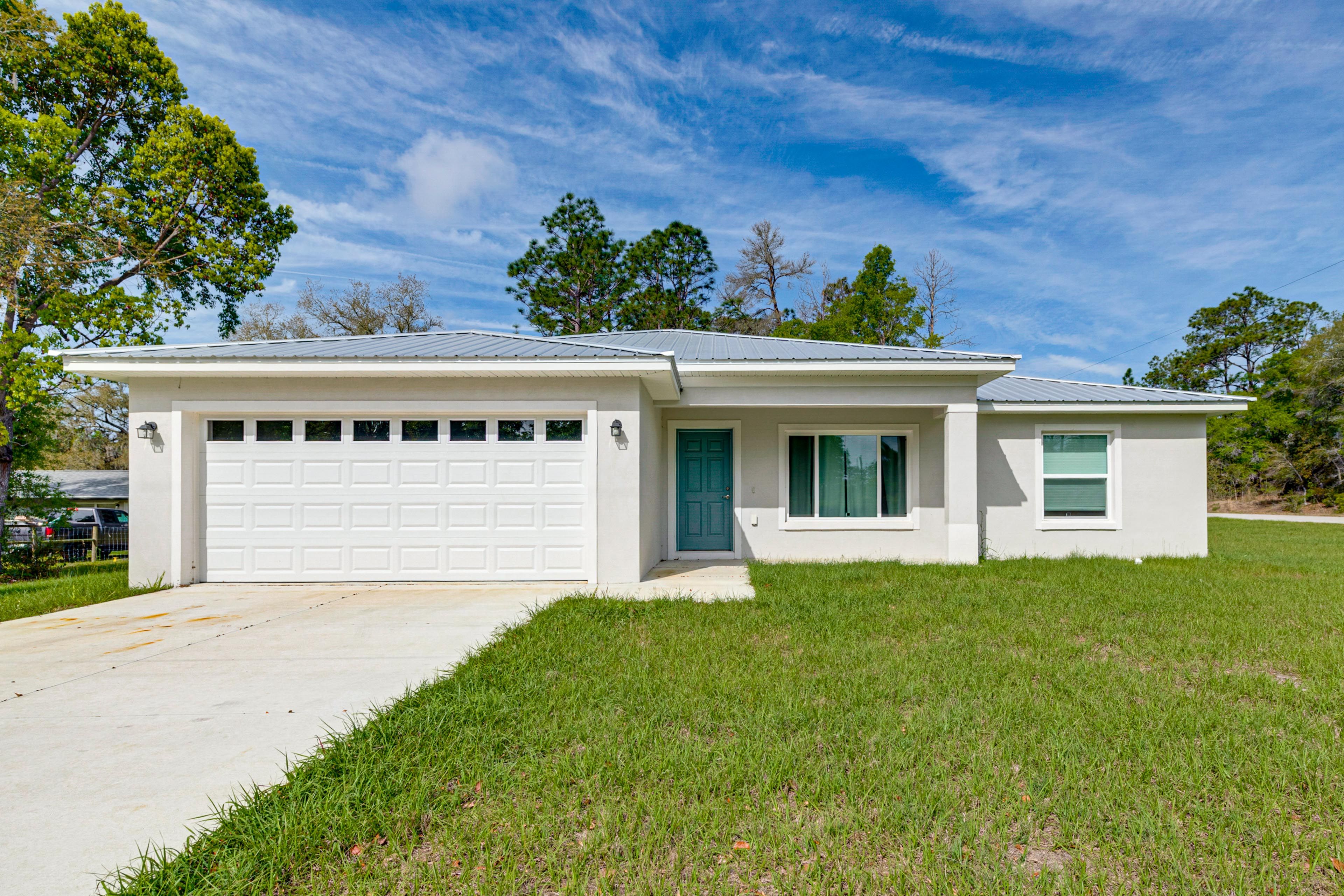 Dunnellon Vacation Rental | 2BR | 2BA | 1,400 Sq Ft