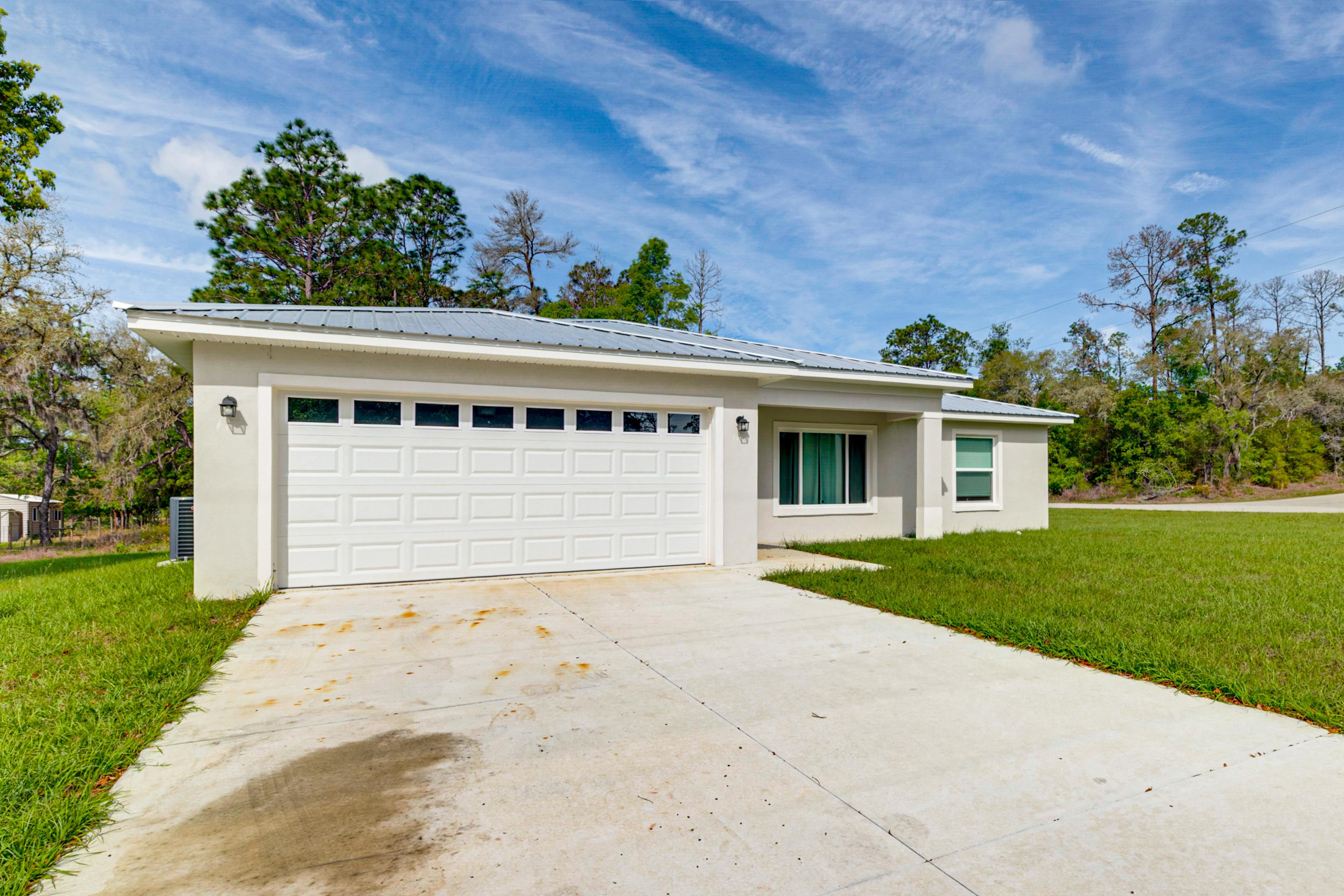 Parking | Driveway (2 Vehicles)