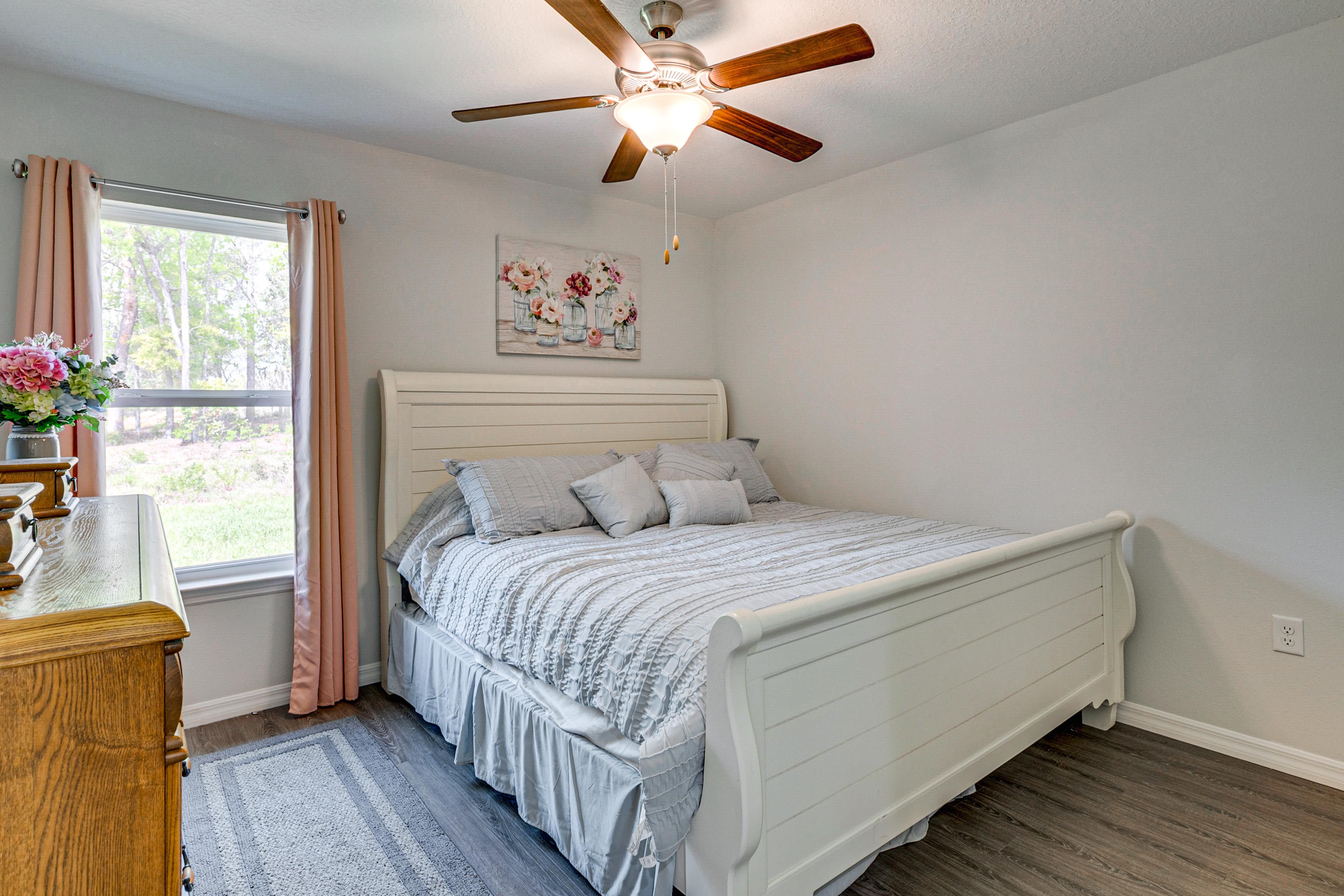 Bedroom 2 | King Bed