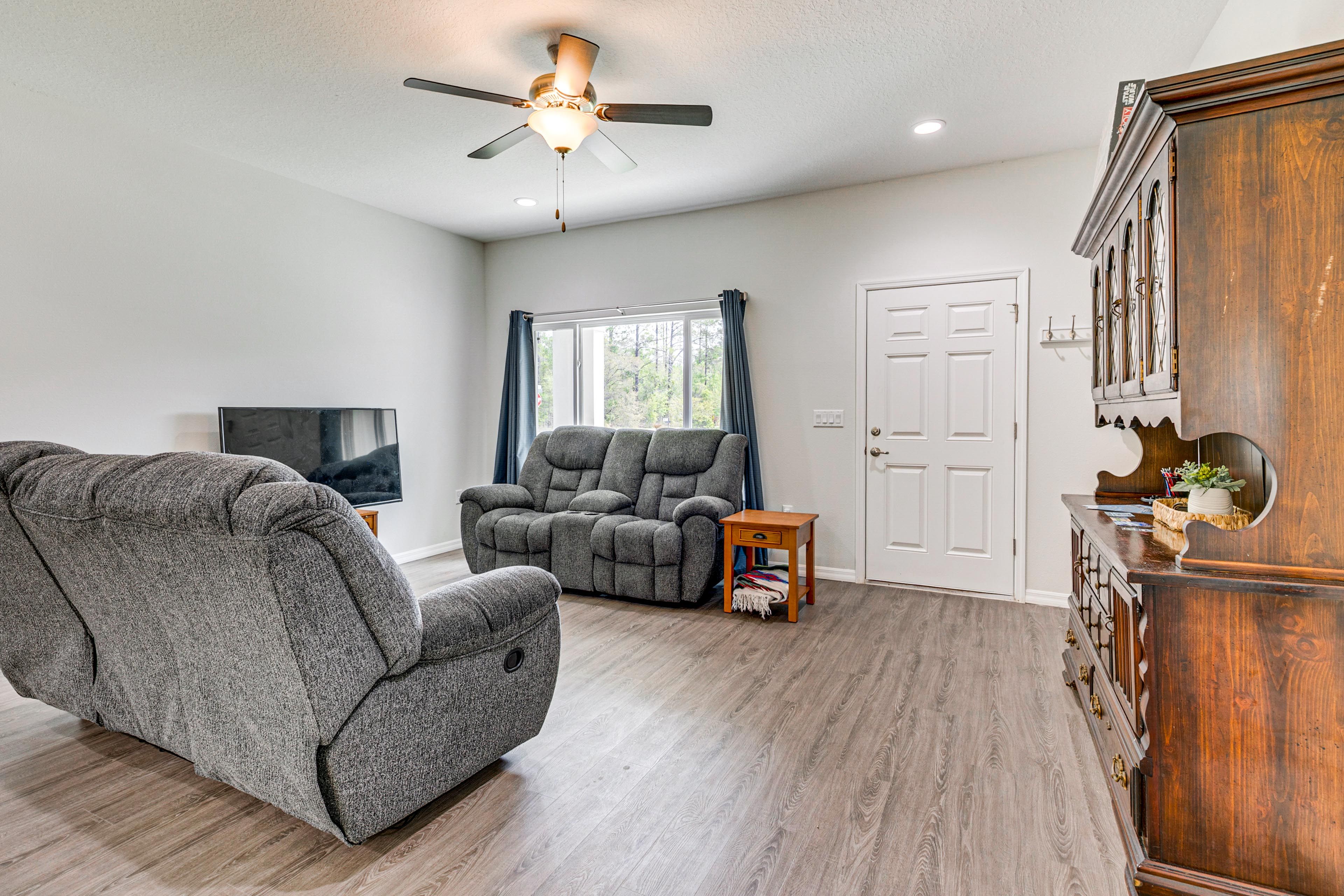 Living Room | Single-Story Home