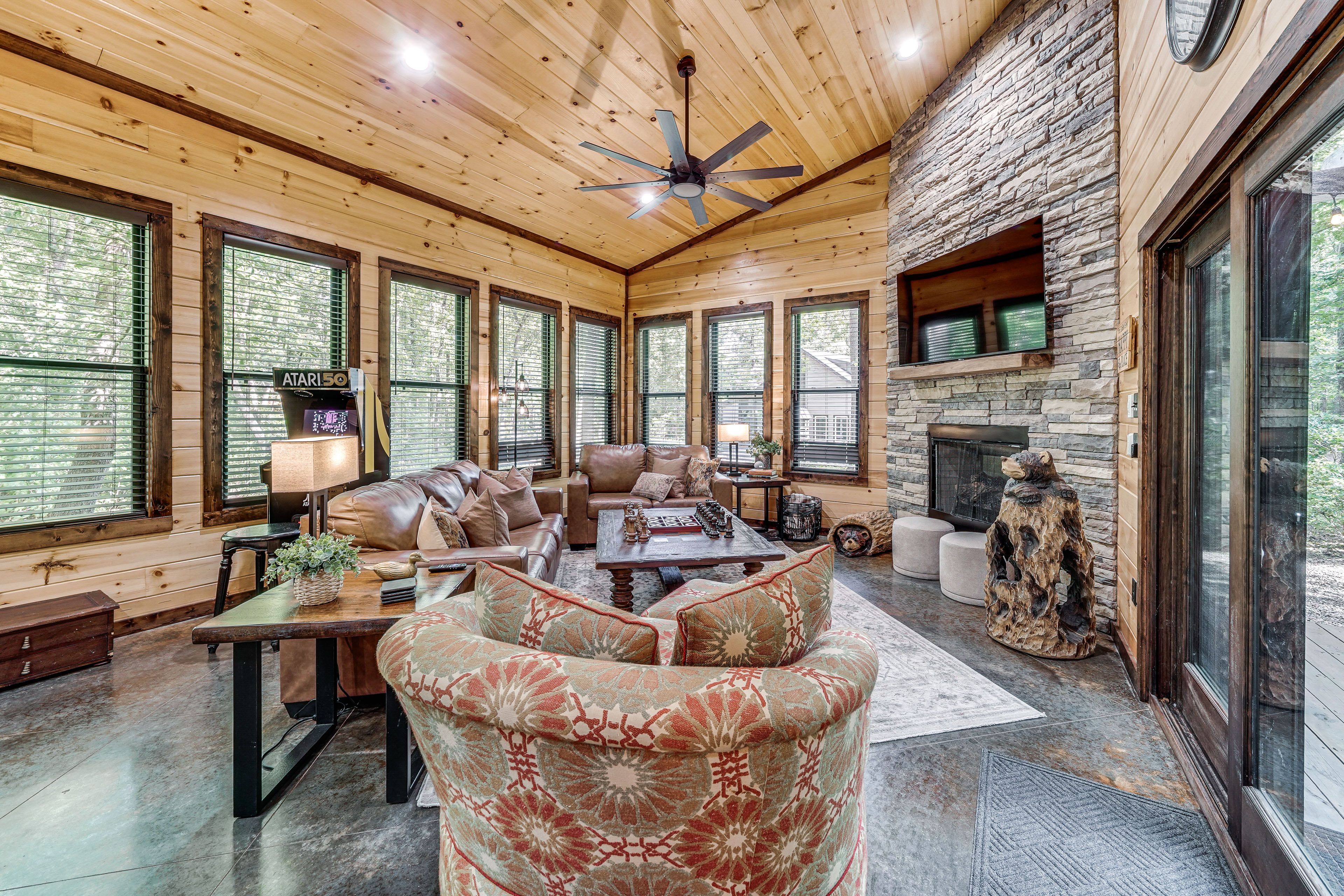 Living Room | Single-Story Cabin | Central Heating & A/C