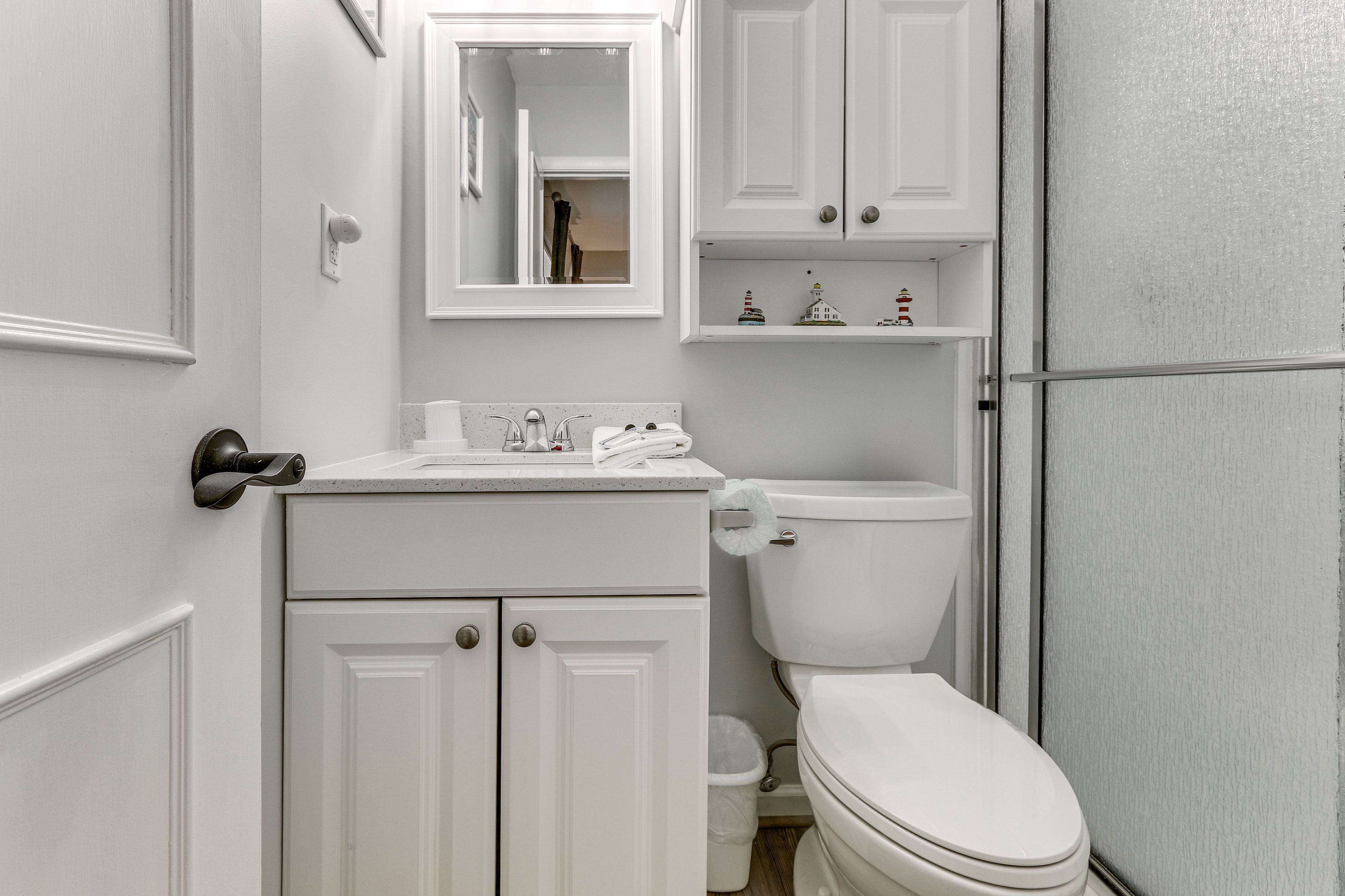 En-Suite Bathroom | Shower | Towels & Linens Provided