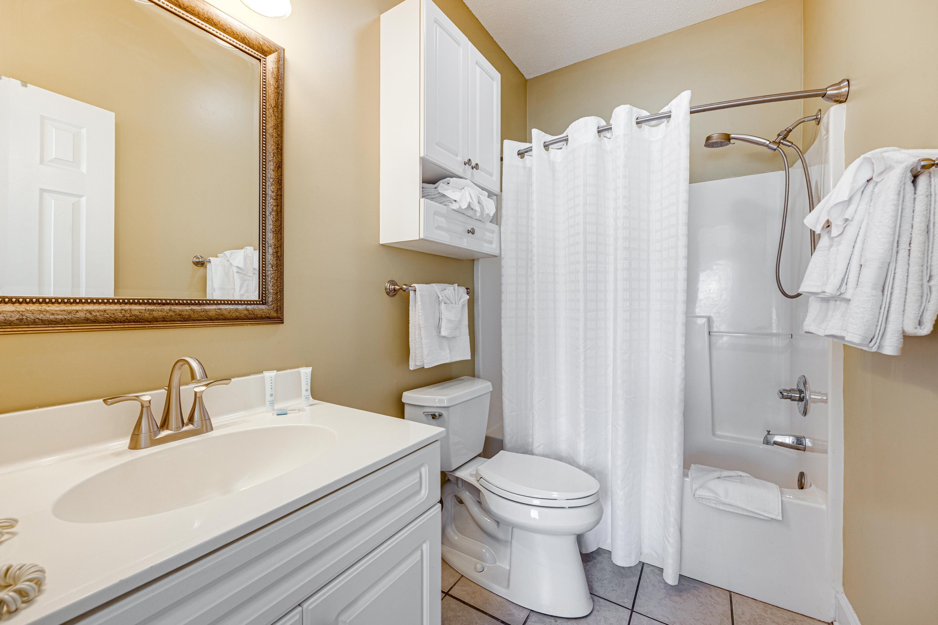 En-Suite Bathroom