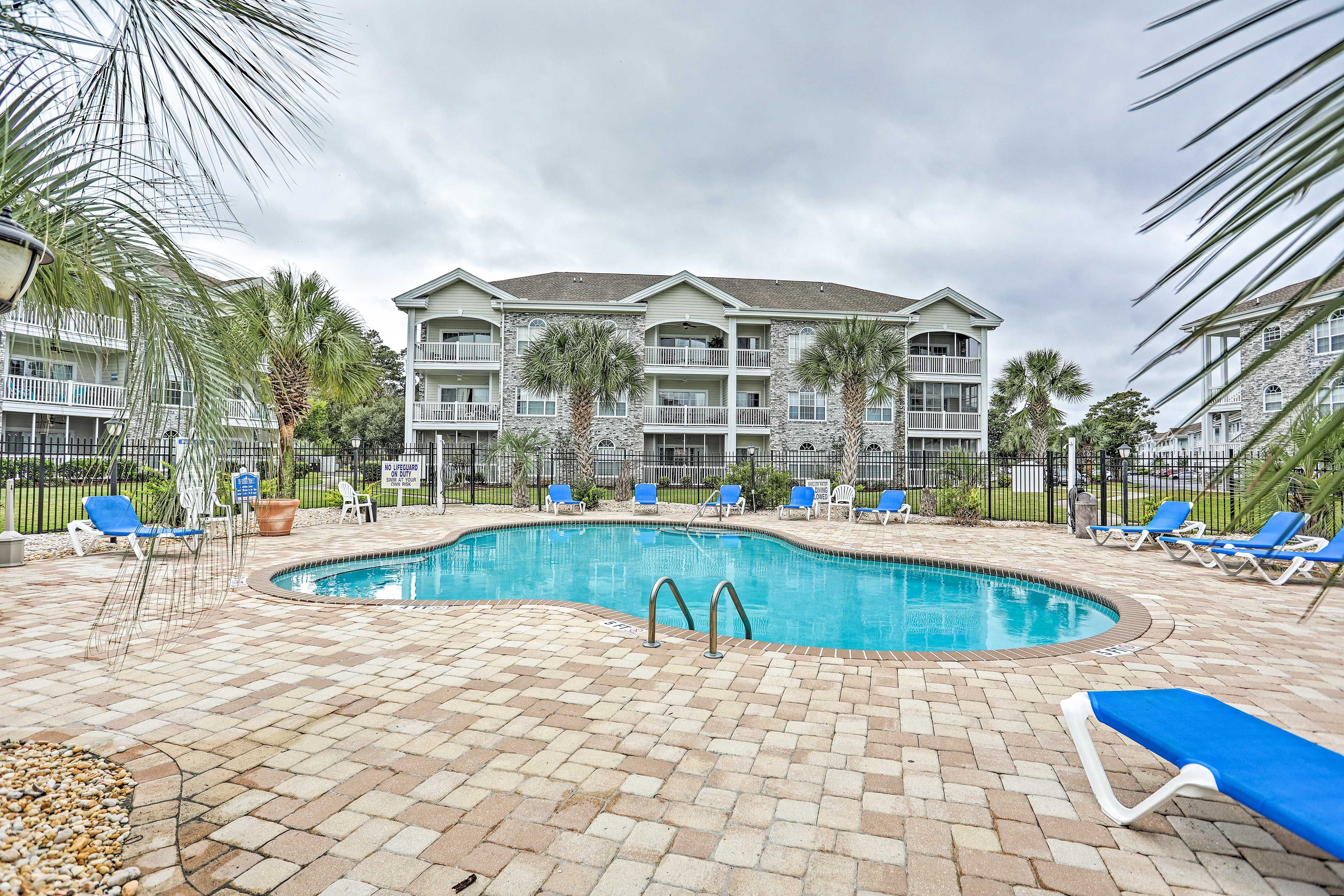 Myrtlewood Villas | Community Pool