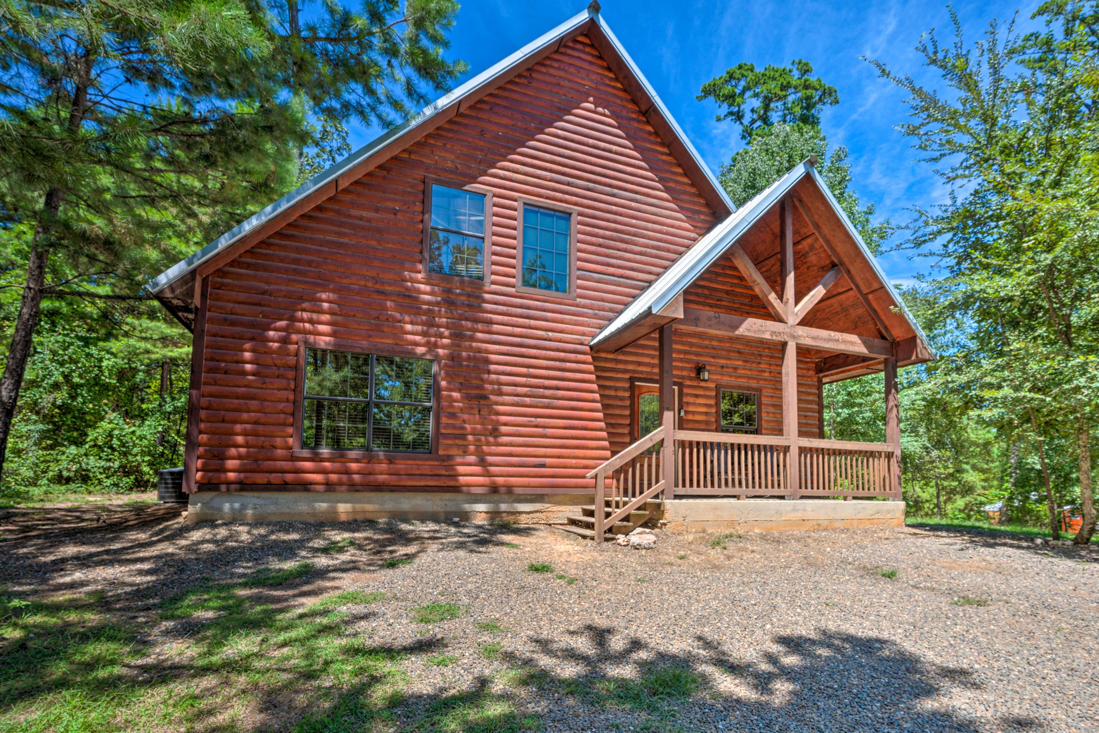 Cabin 1 Parking | Gravel Driveway (3 Vehicles)