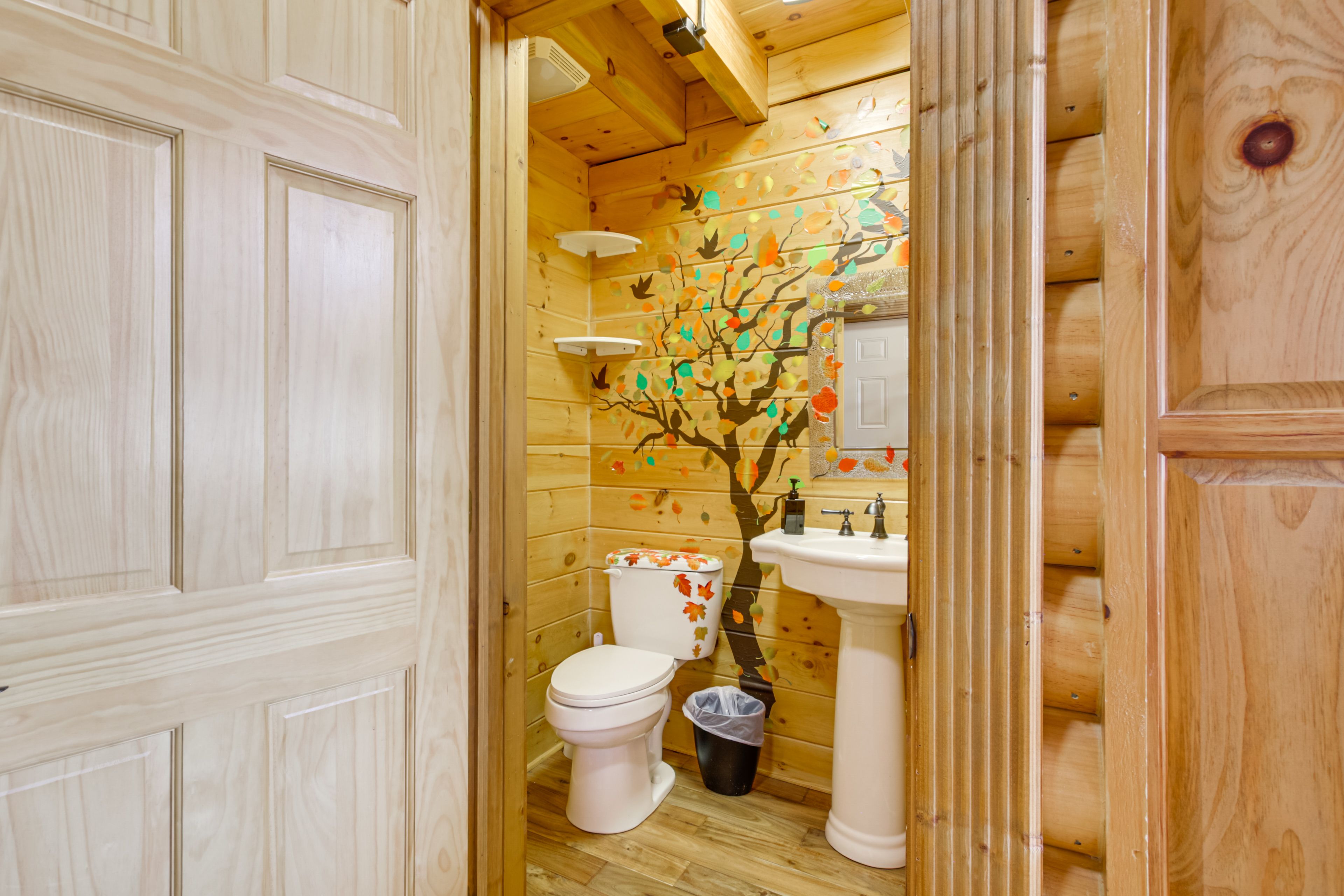 Half Bathroom | Main Level