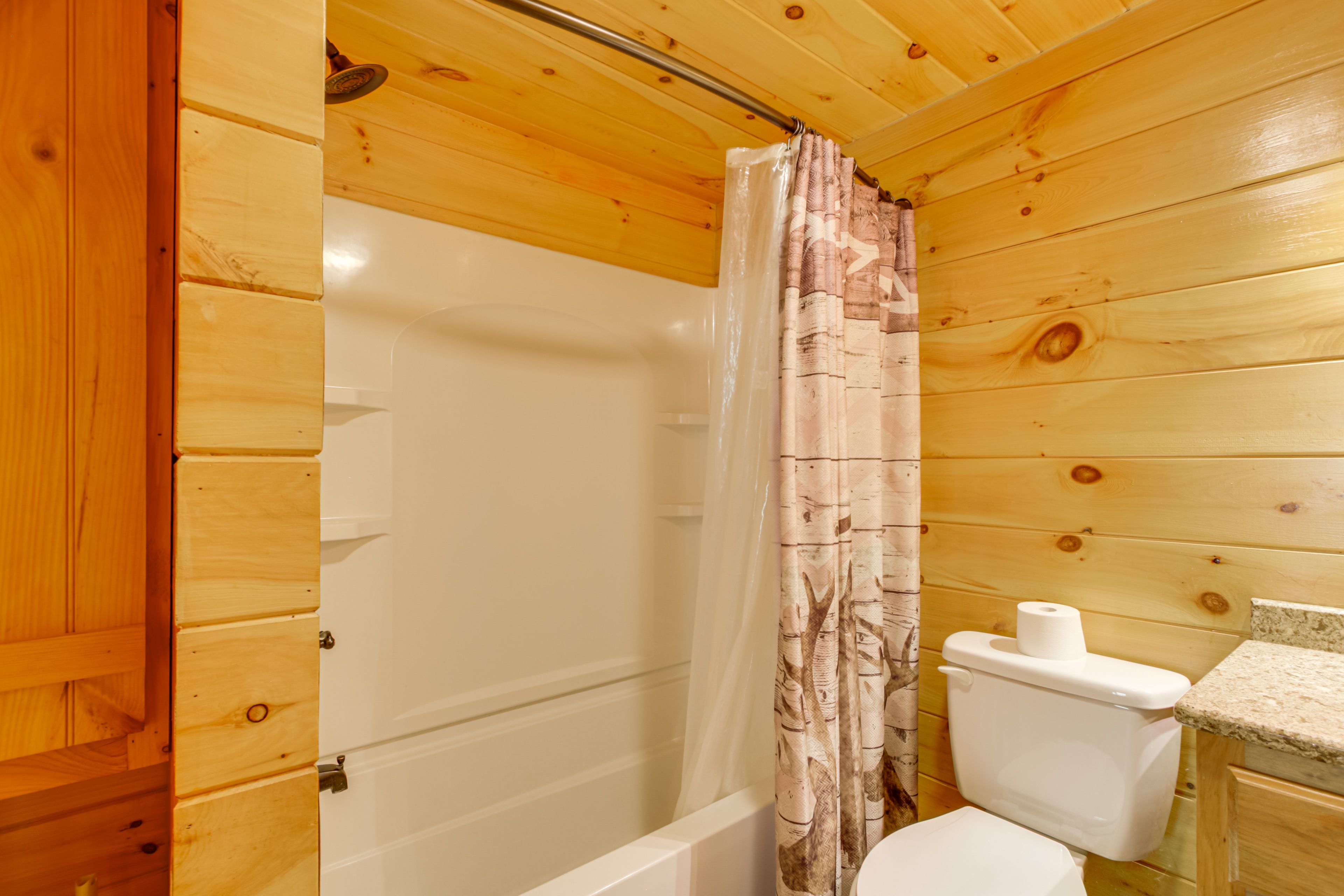 Bathroom | Upper Level