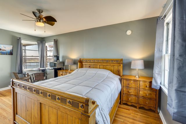 Room 2 at Eagles Nest Motel & Lounge, Lake Ozark, photo 2 of 6