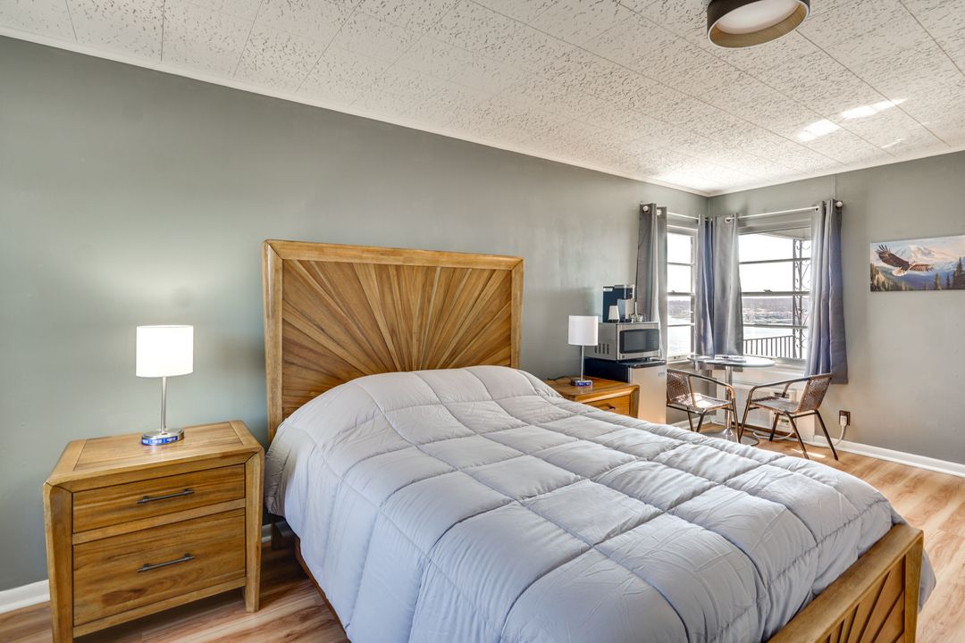 Room 3 at Eagles Nest Motel & Lounge, Lake Ozark, photo 1 of 6