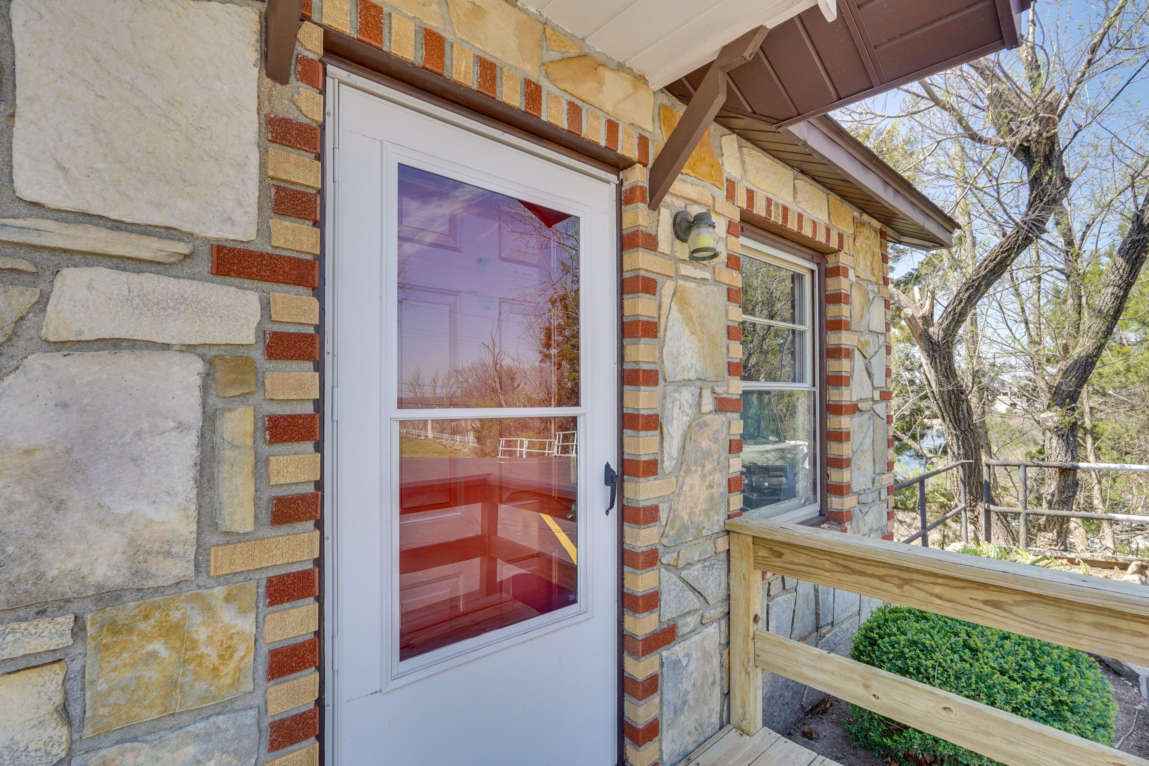 Parking | Community Parking Lot (First-Come, First-Served Basis)