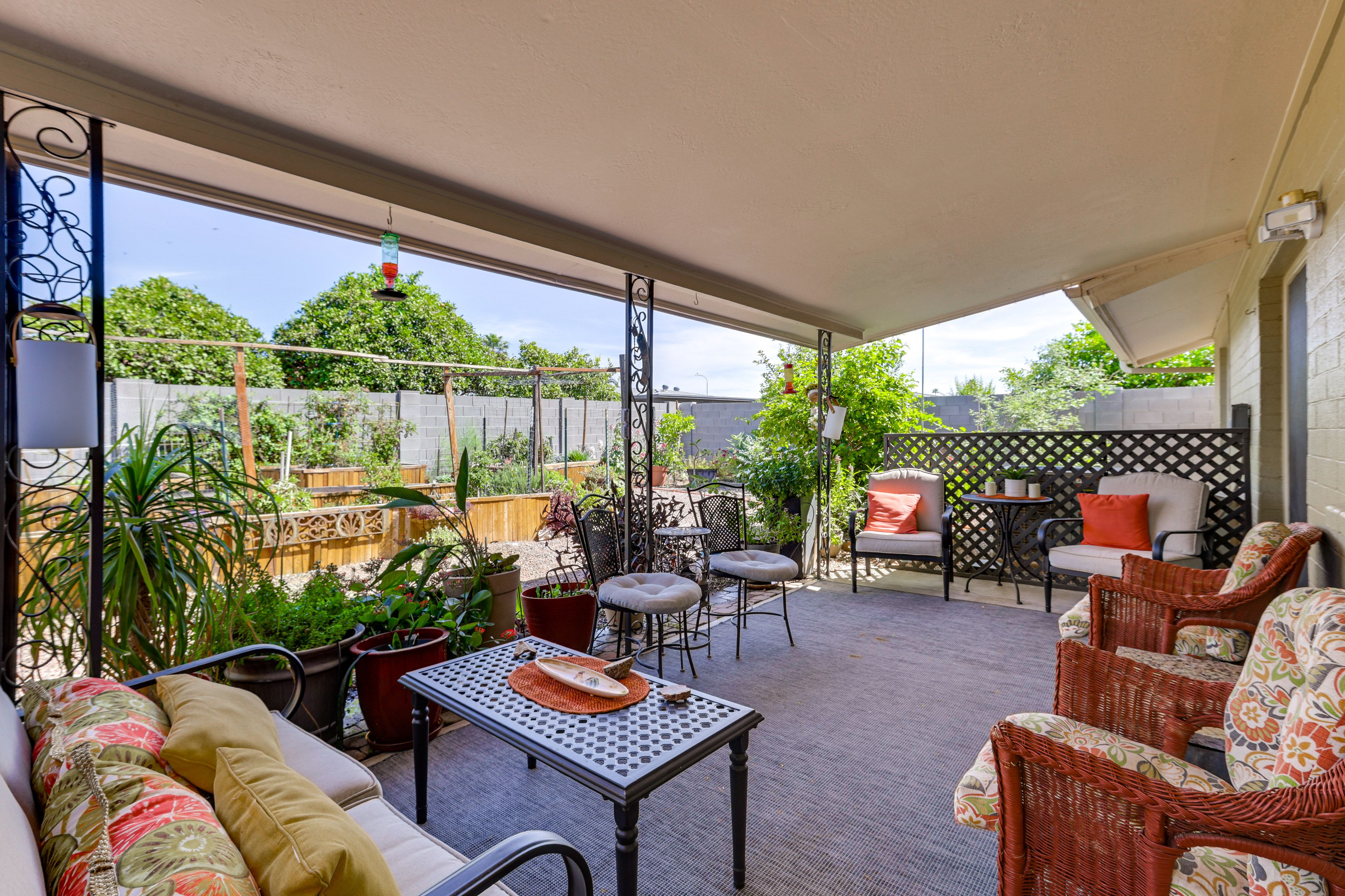 Mesa Vacation Rental | 2BR | 2BA | 1,300 Sq Ft | Threshold Step to Enter