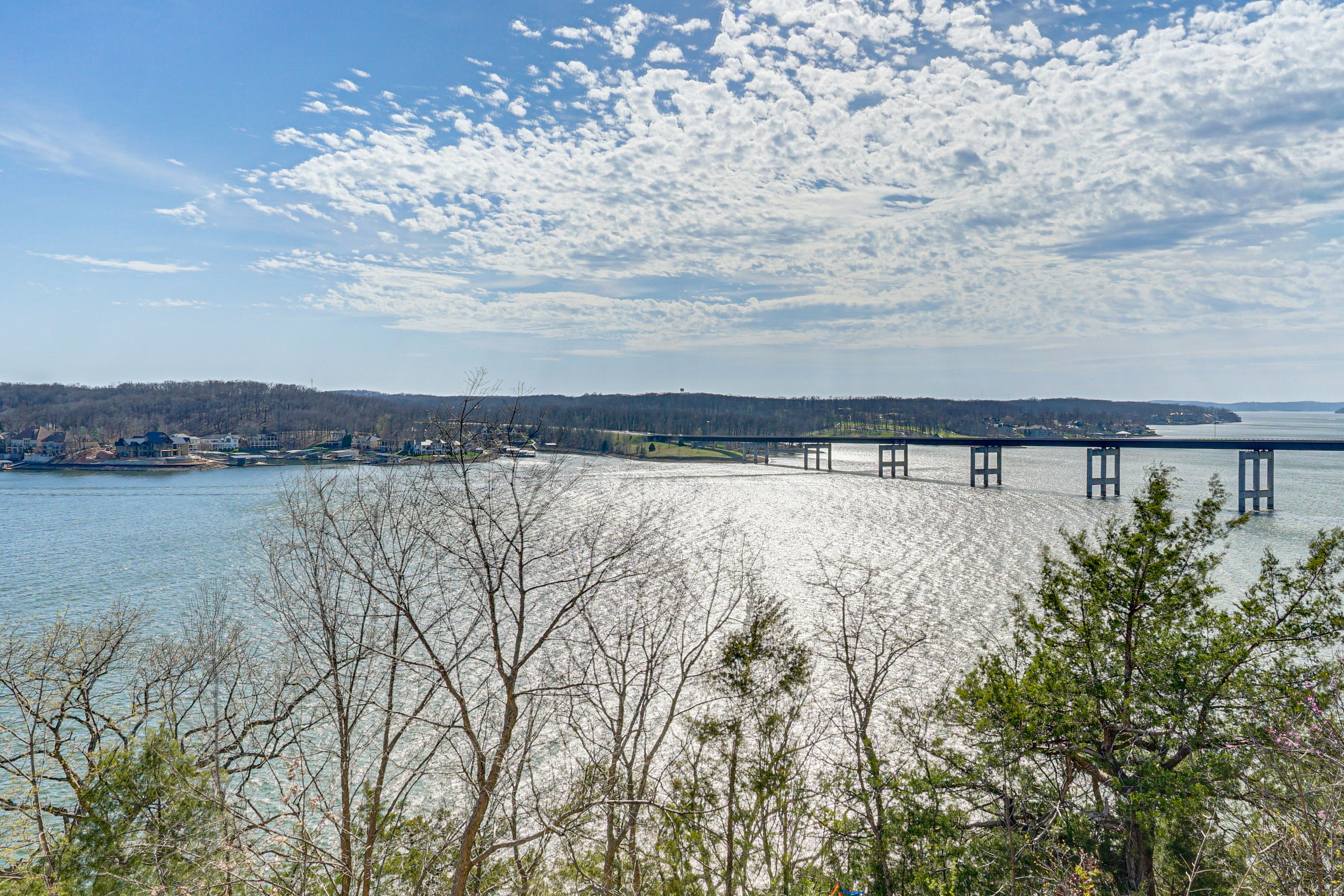 Lake Ozark Vacation Rental | Studio | 1BA | 144 Sq Ft