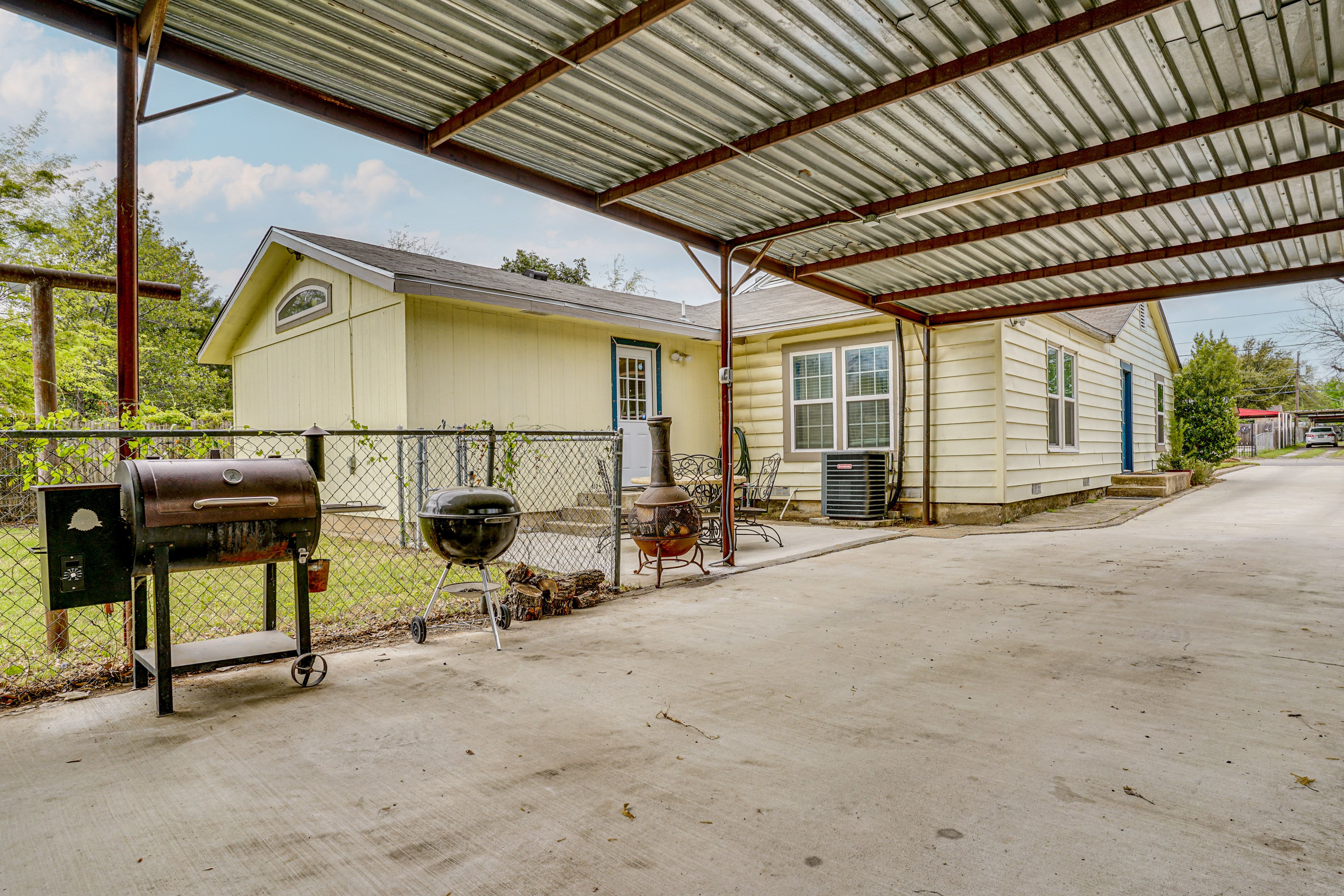 Carport | Grills | Chiminea