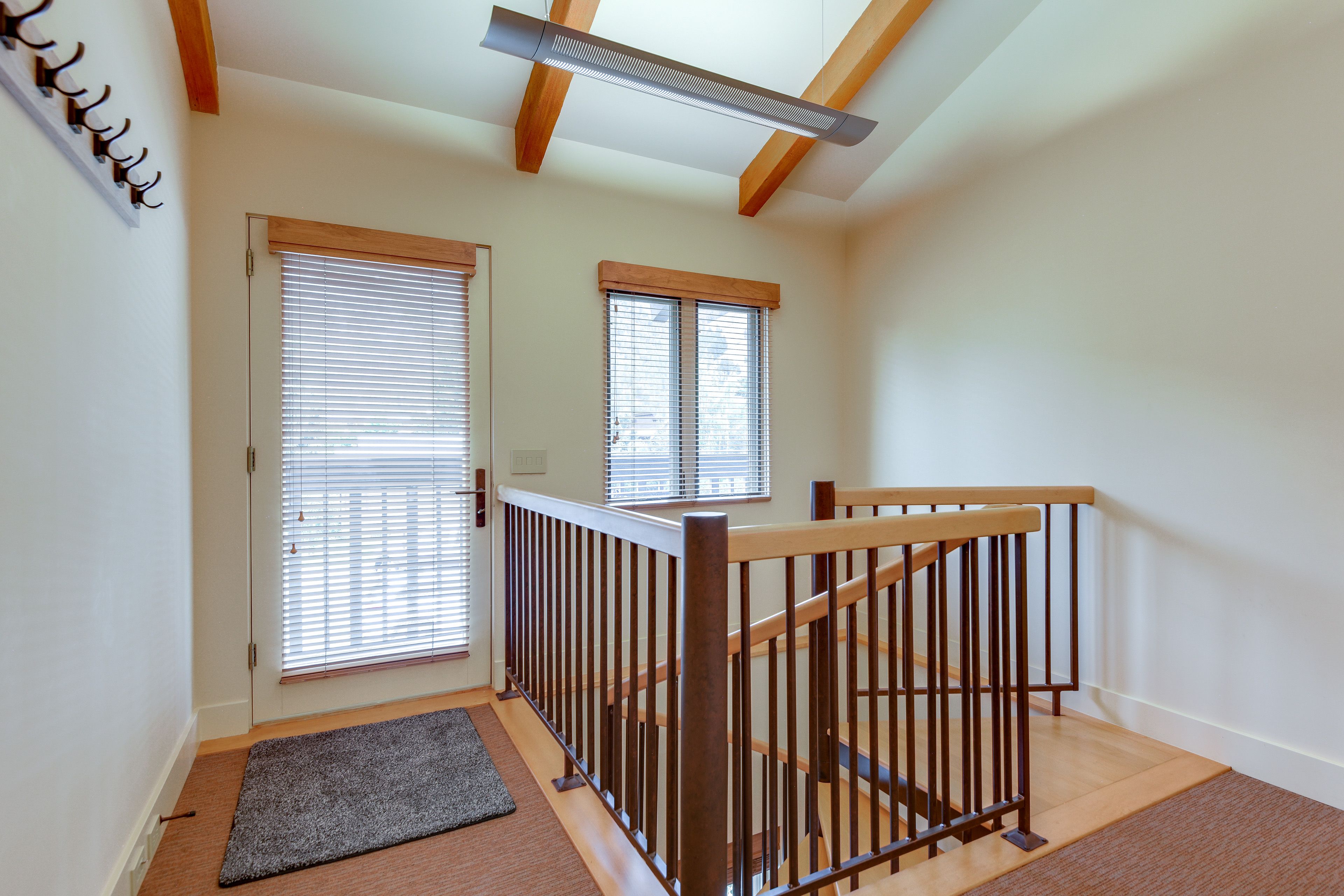 Foyer | Upper Level