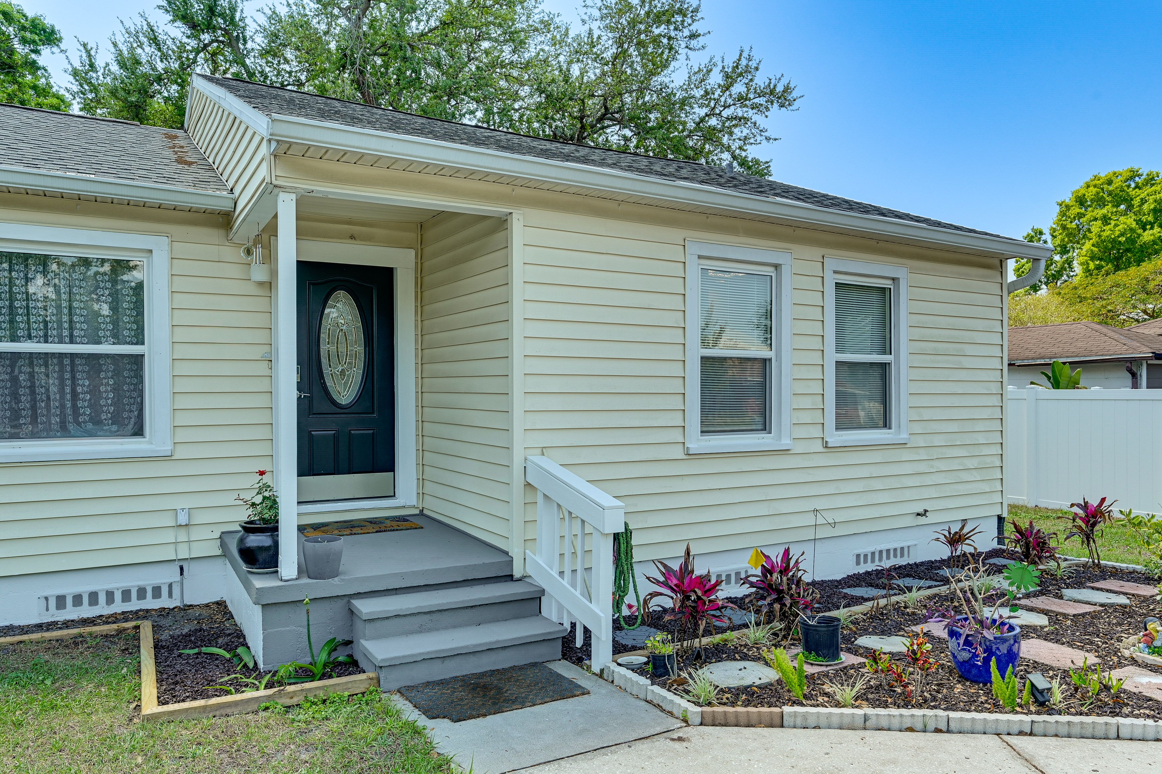 Duplex Exterior | Homeowner On-Site