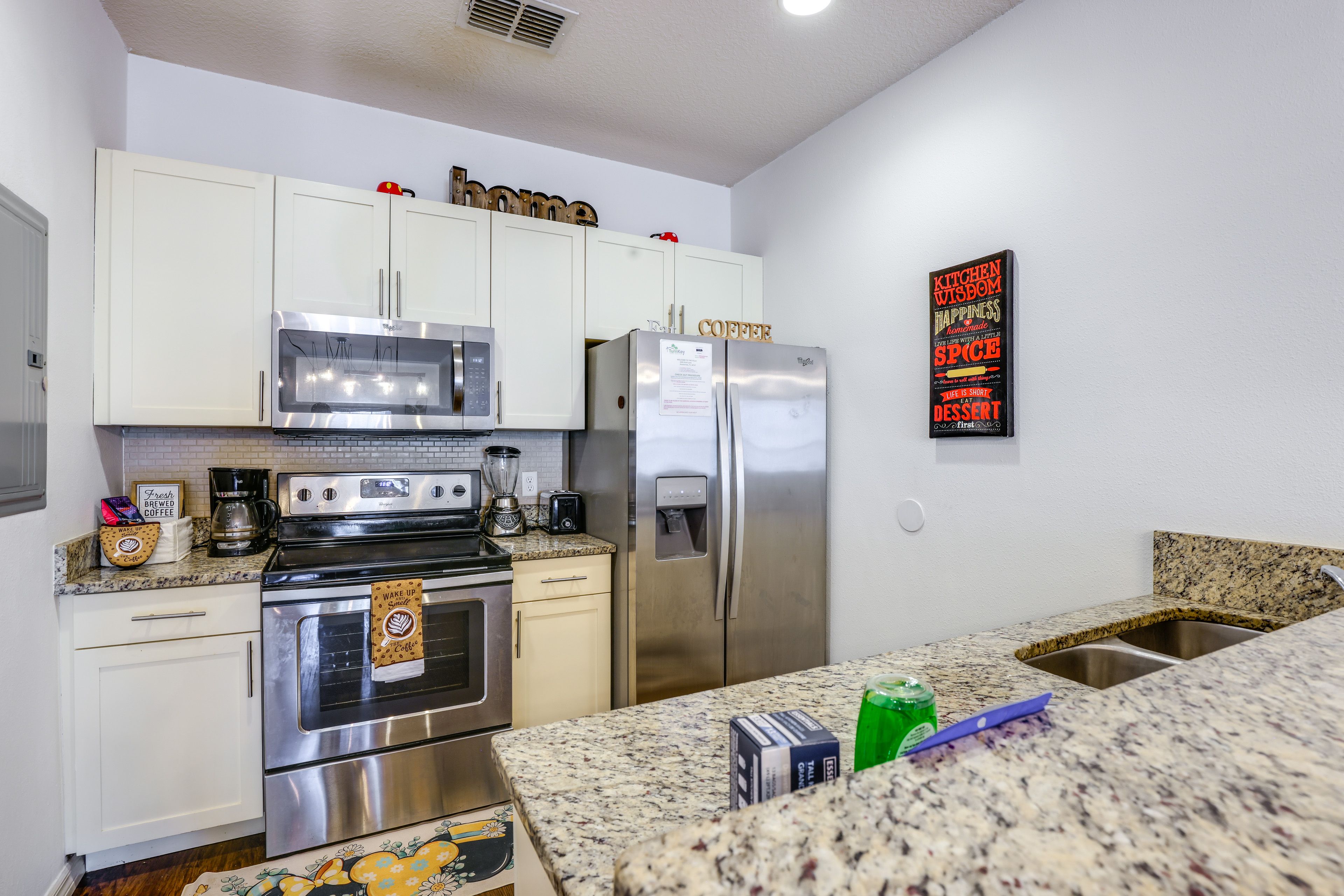 Kitchen | 1st Floor