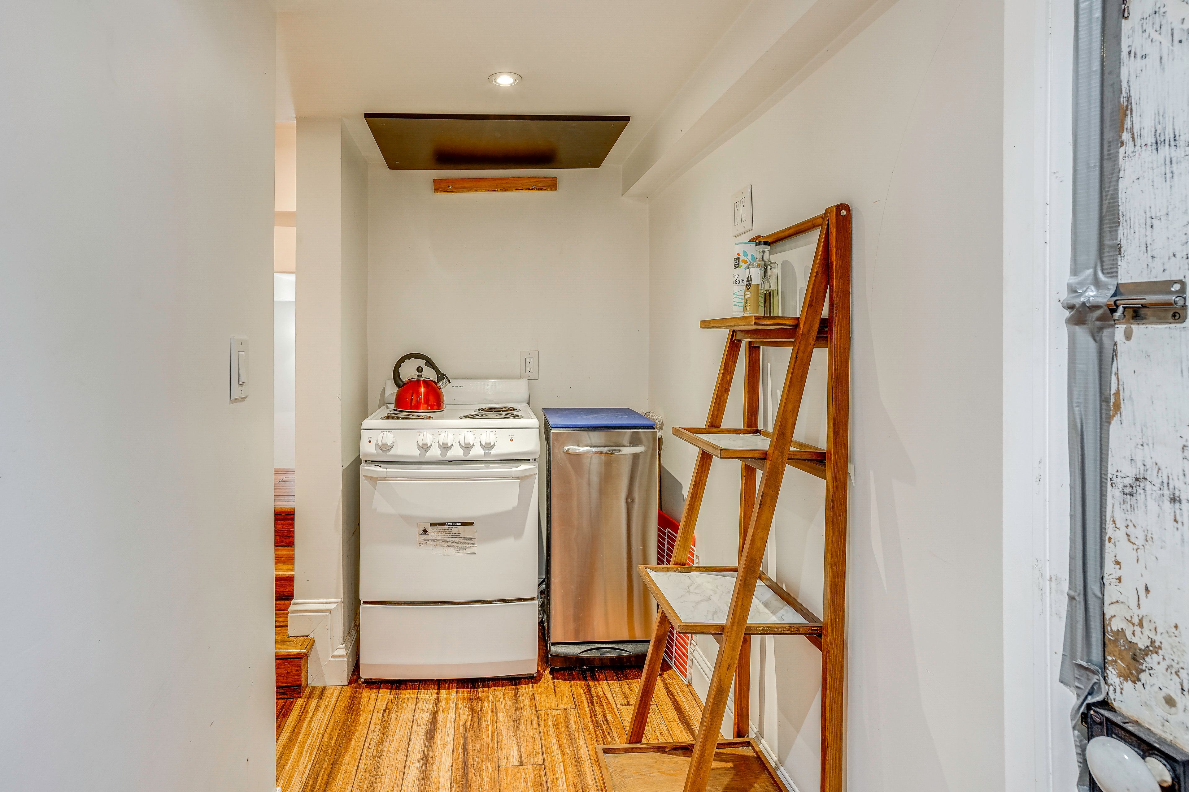 Kitchen | Espresso/Drip Combo Coffee Maker