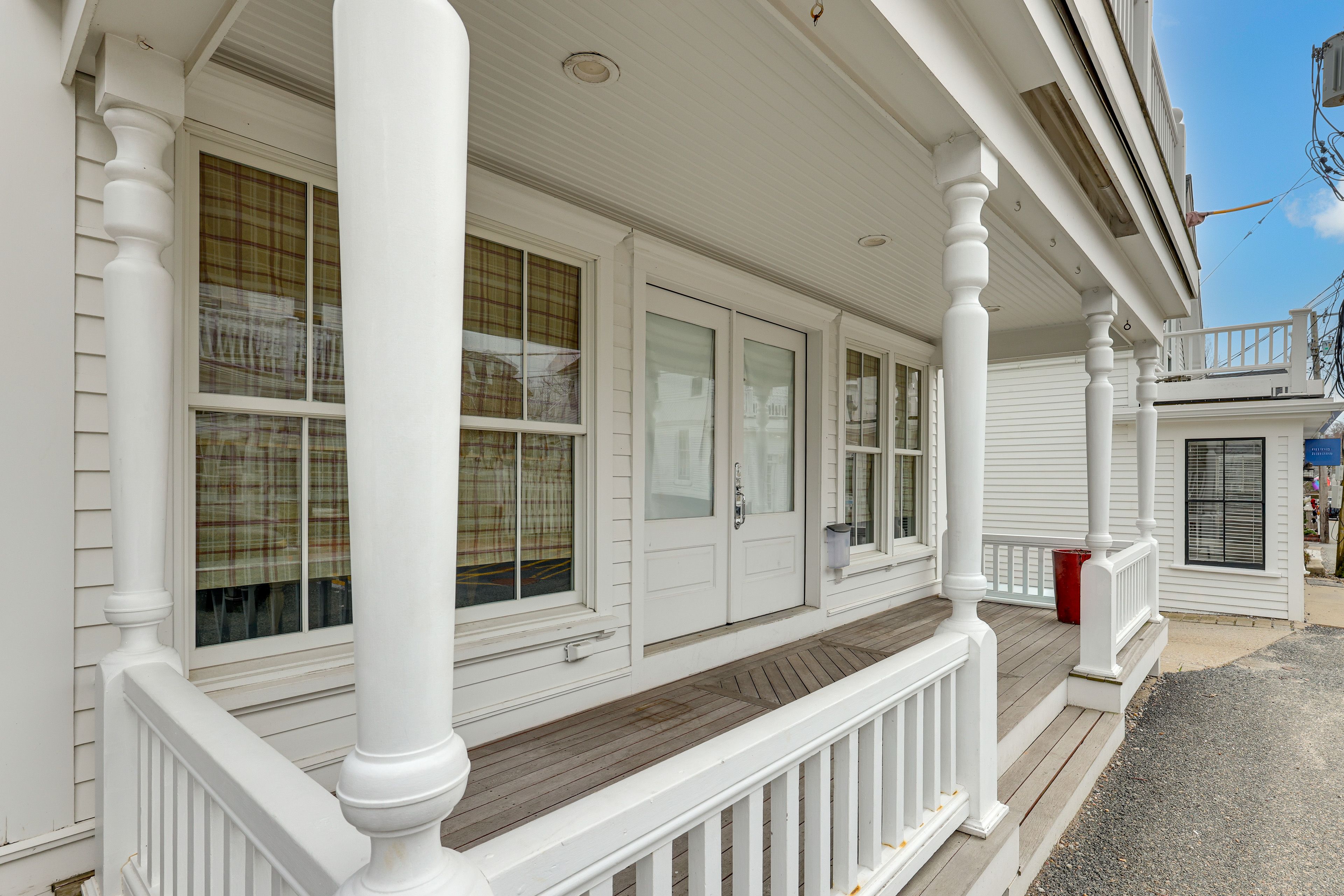 Condo Exterior | Private Entrance