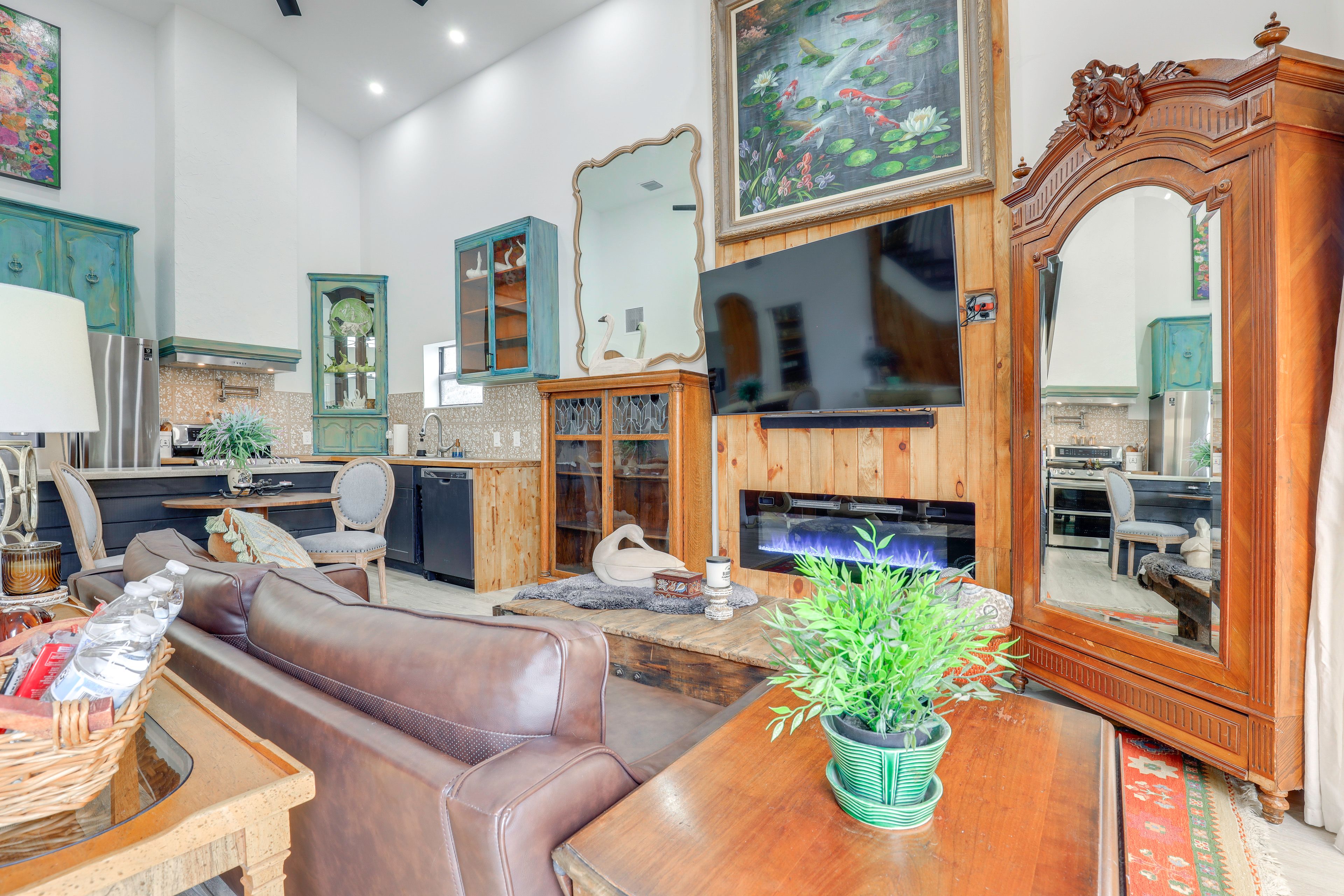 Stuart Vacation Rental | 2BR | 1BA | 1,008 Sq Ft | Step-Free Entry