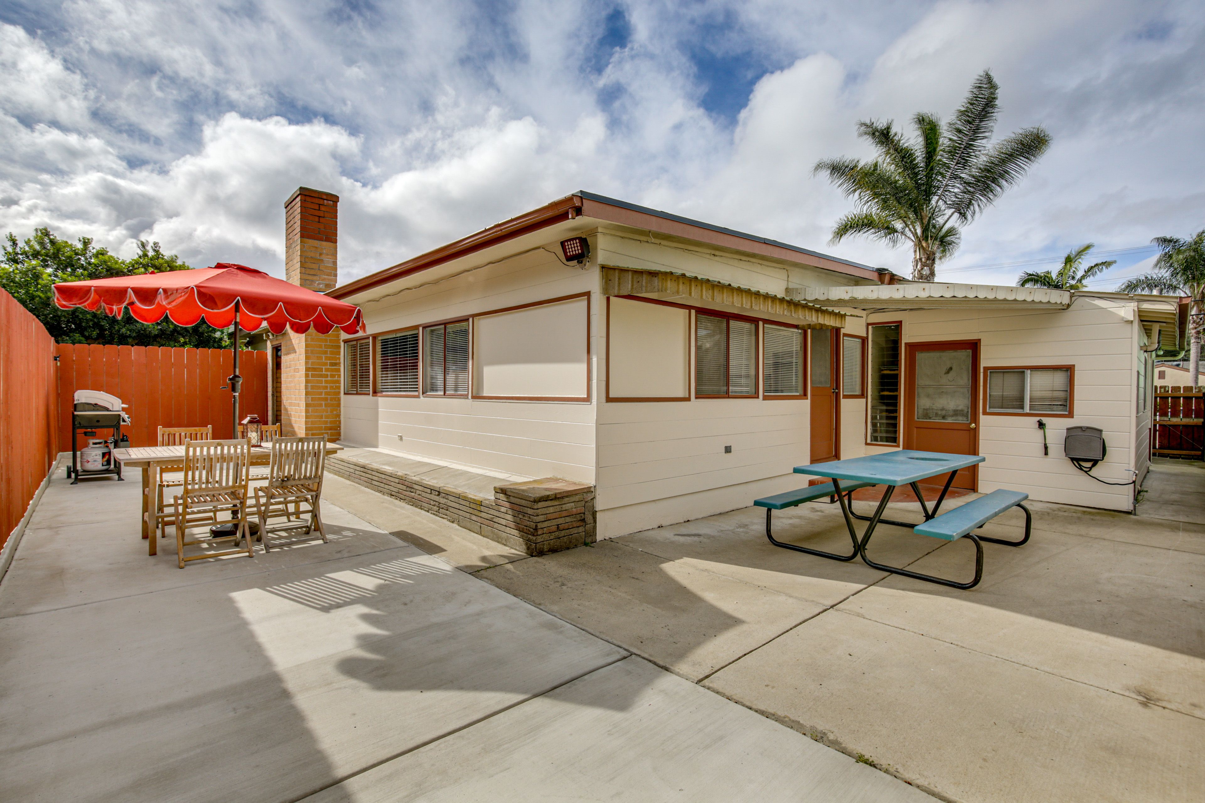 Patio | Gas Grill | 2 Dining Areas