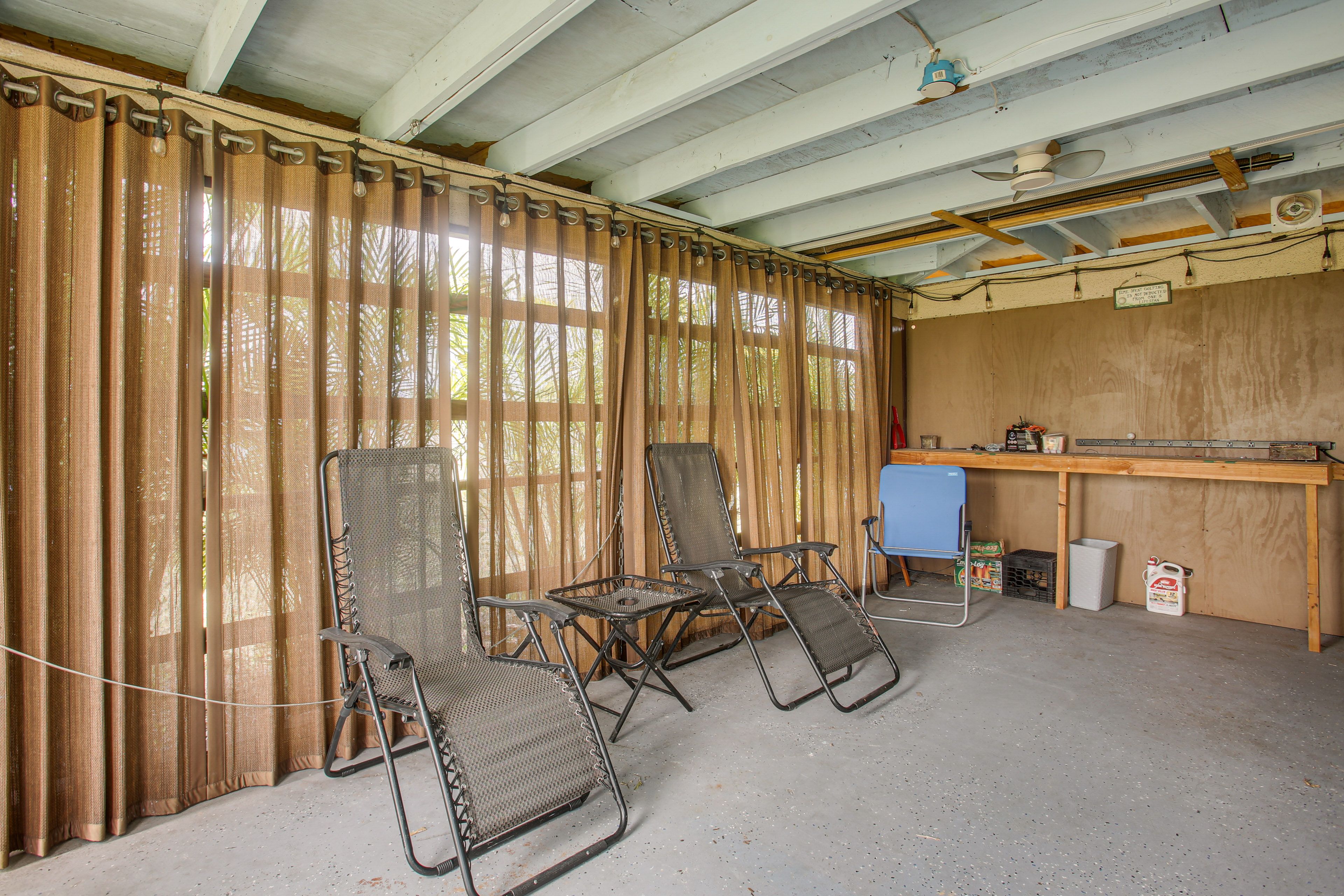 Screened Porch