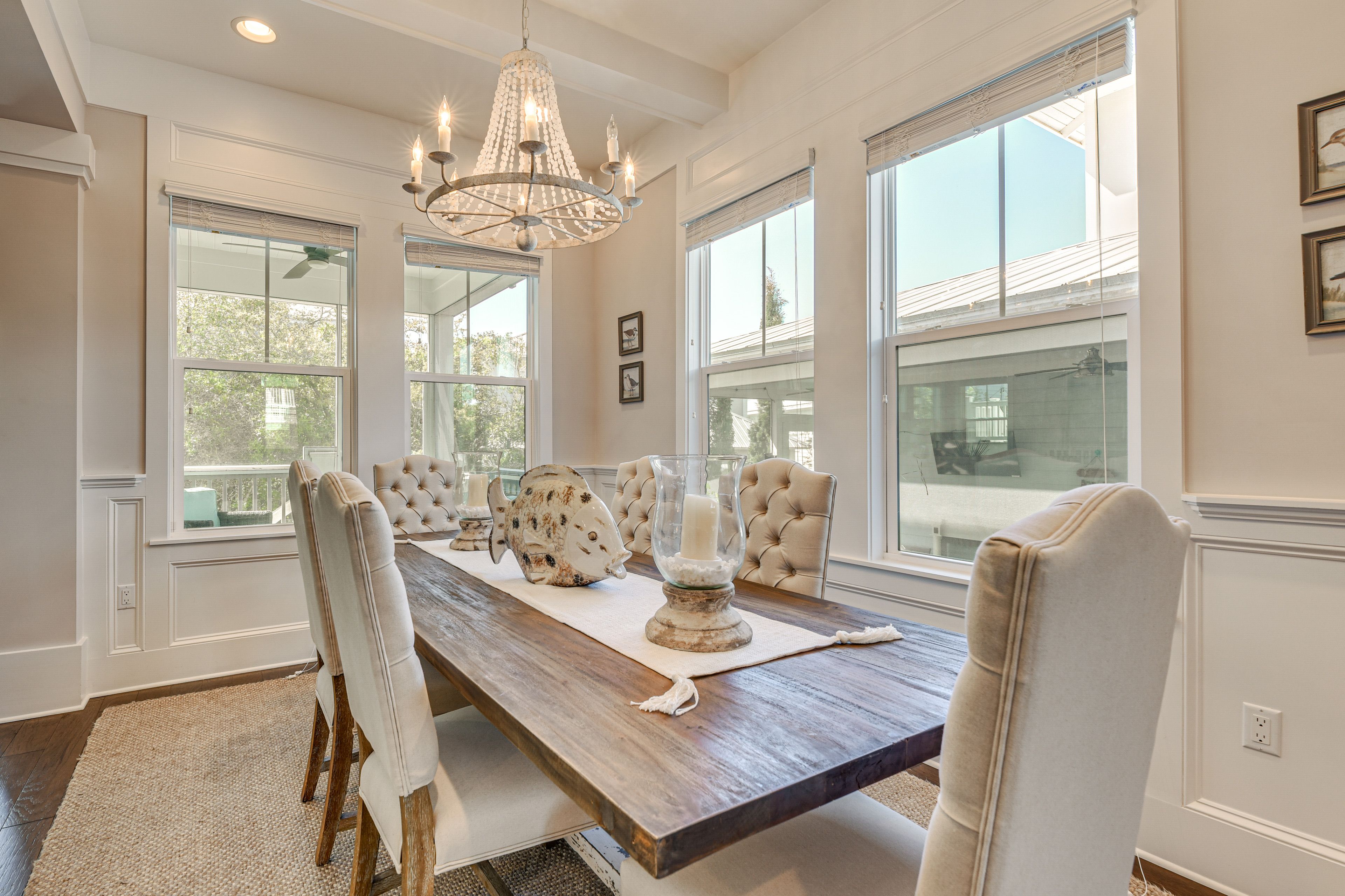 Dining Area | 1st Floor